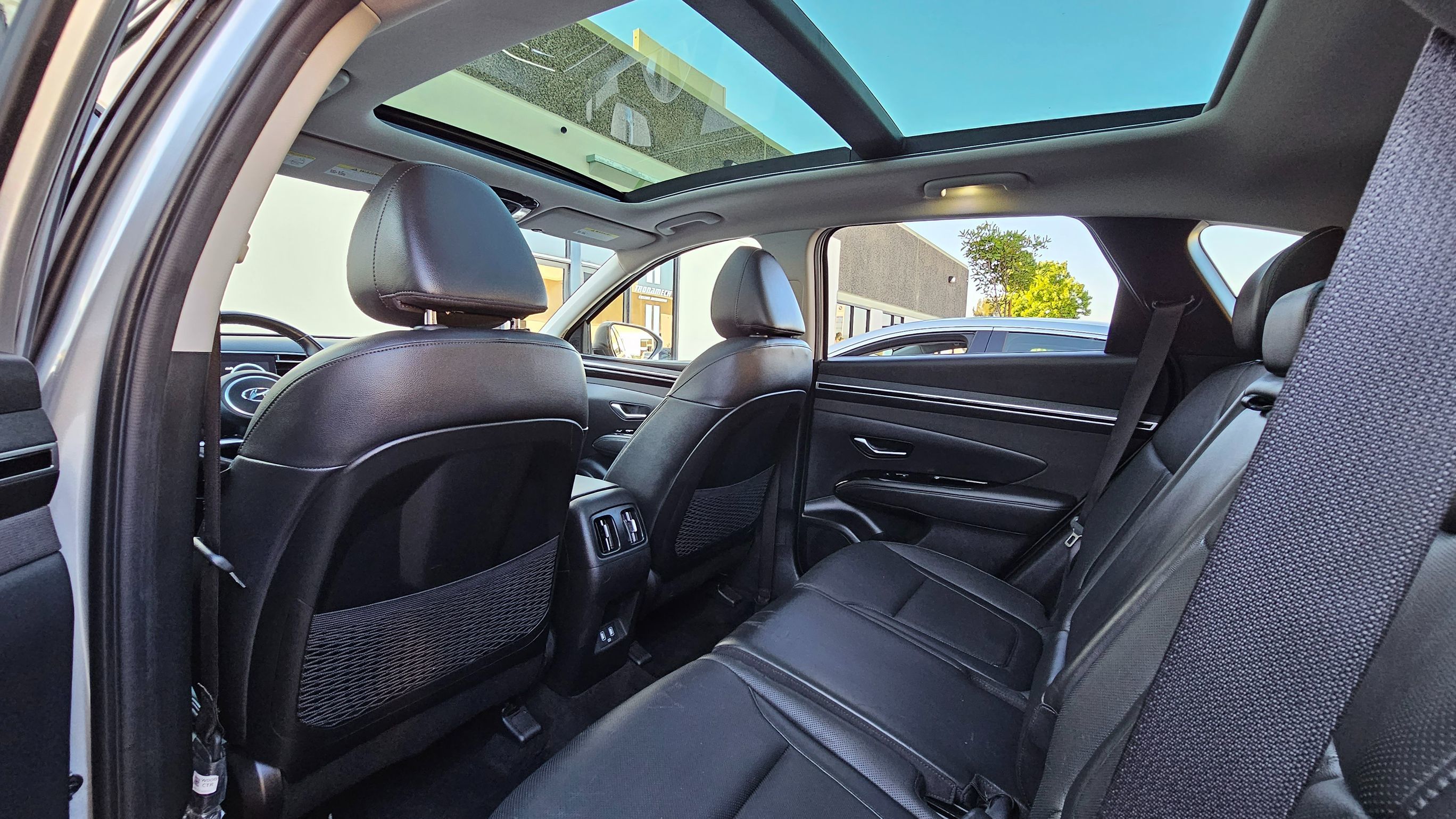 2022 Hyundai Tucson Limited photo 23