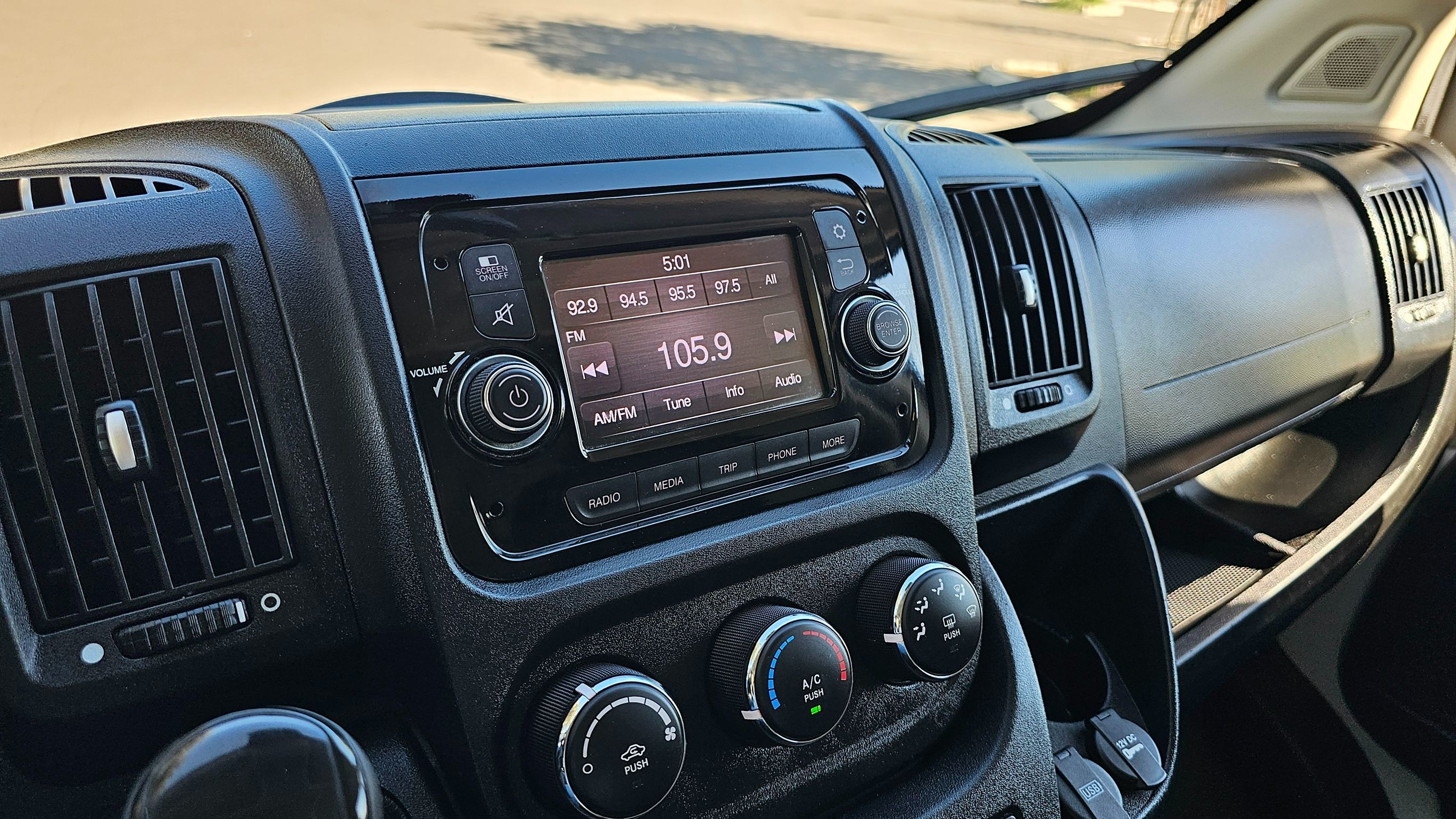 2021 Ram ProMaster 2500 photo 18