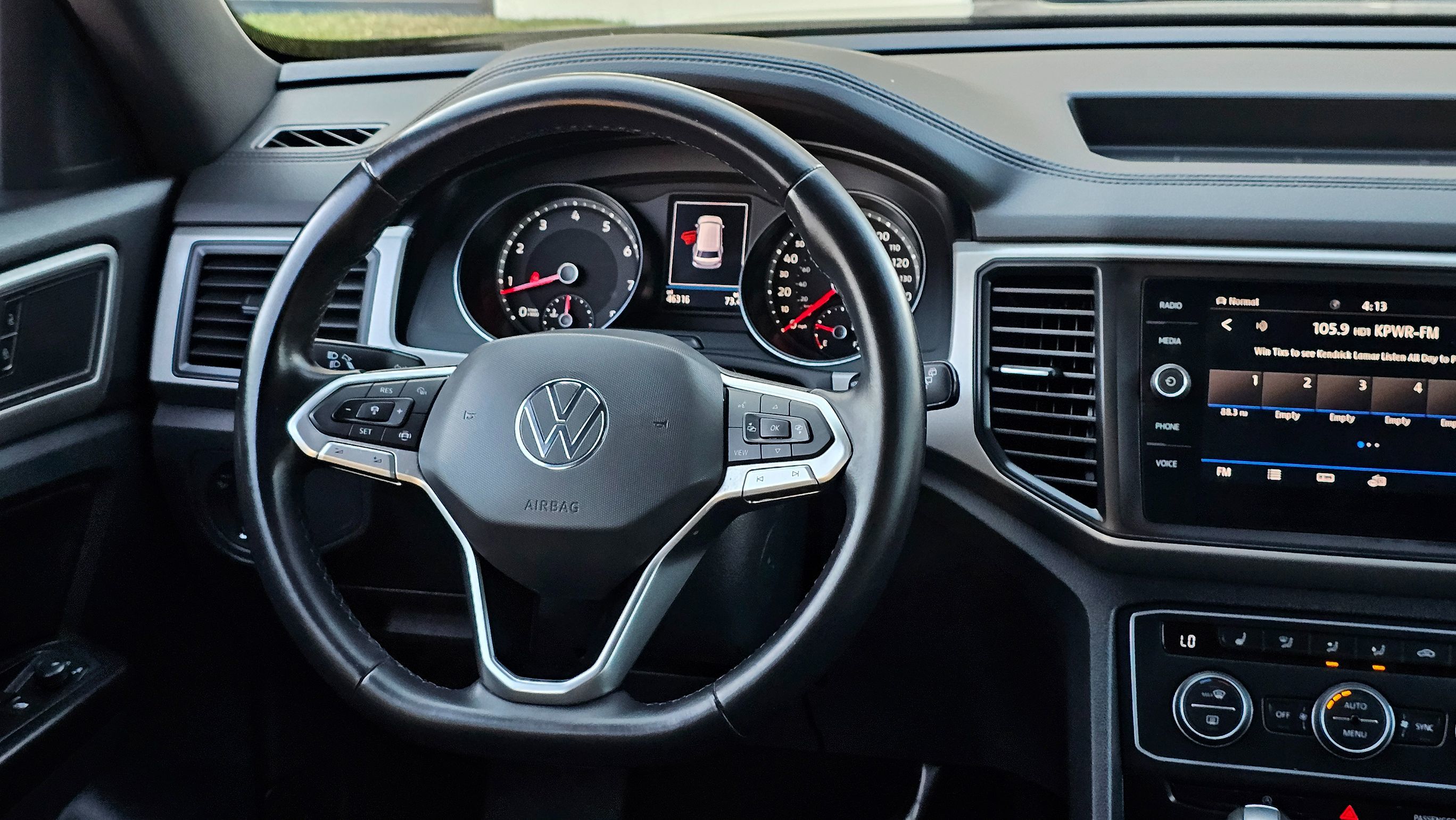 2020 Volkswagen Atlas Cross Sport V6 SE Technology photo 22