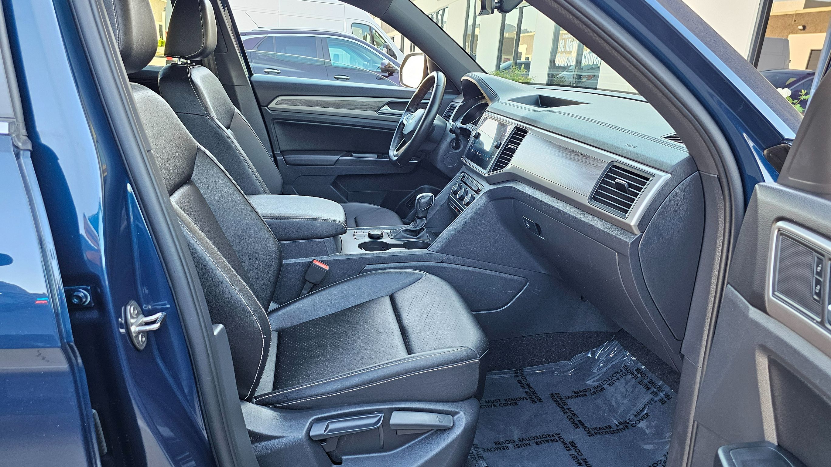 2020 Volkswagen Atlas Cross Sport V6 SE Technology photo 30