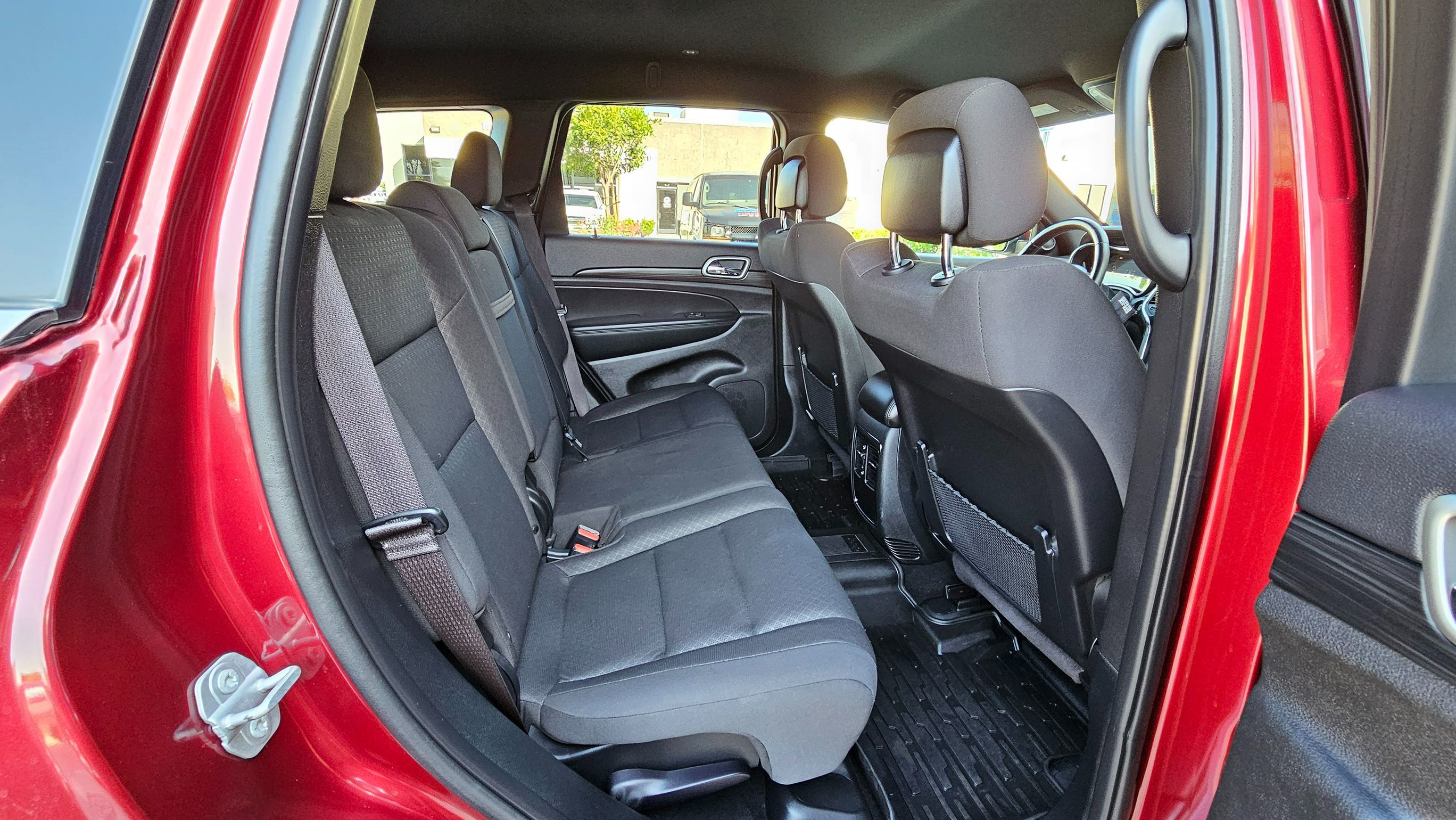 2021 Jeep Grand Cherokee Laredo E photo 25