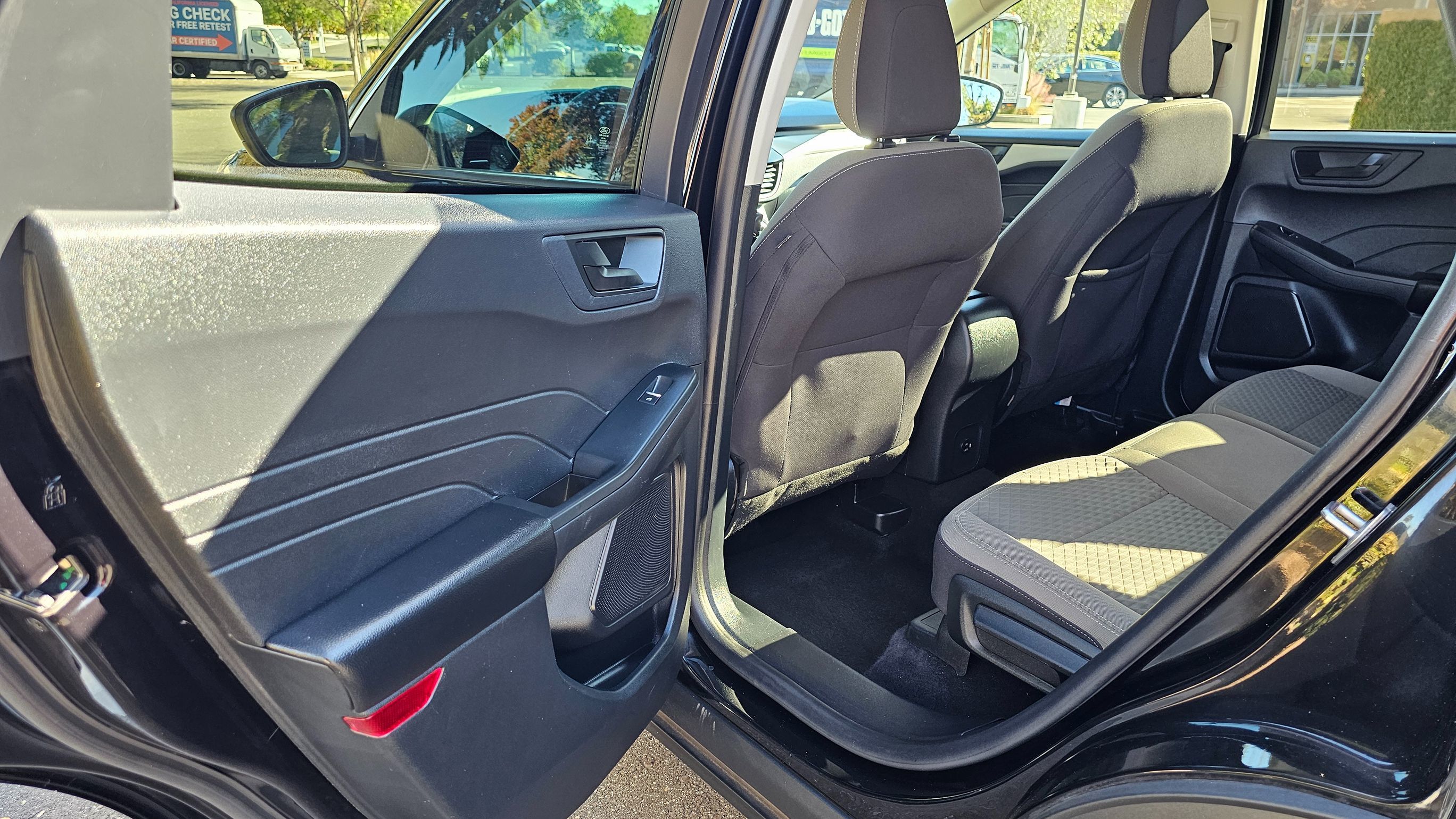 2022 Ford Escape SE photo 16