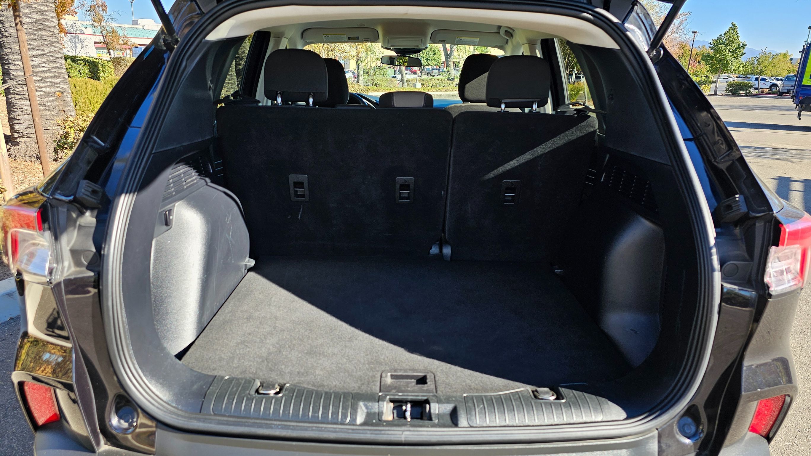 2022 Ford Escape SE photo 25