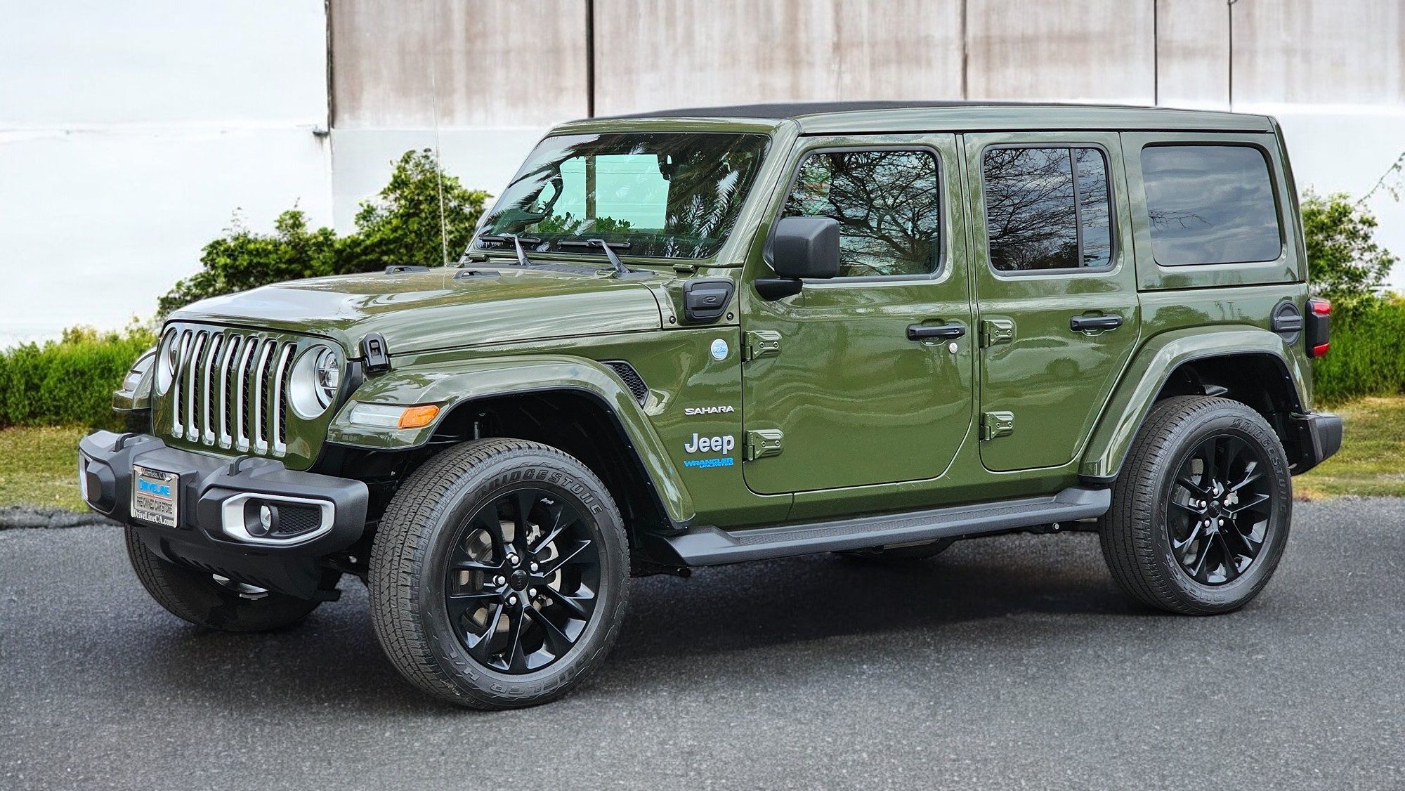 2021 Jeep Wrangler Unlimited Sahara 4XE photo 7