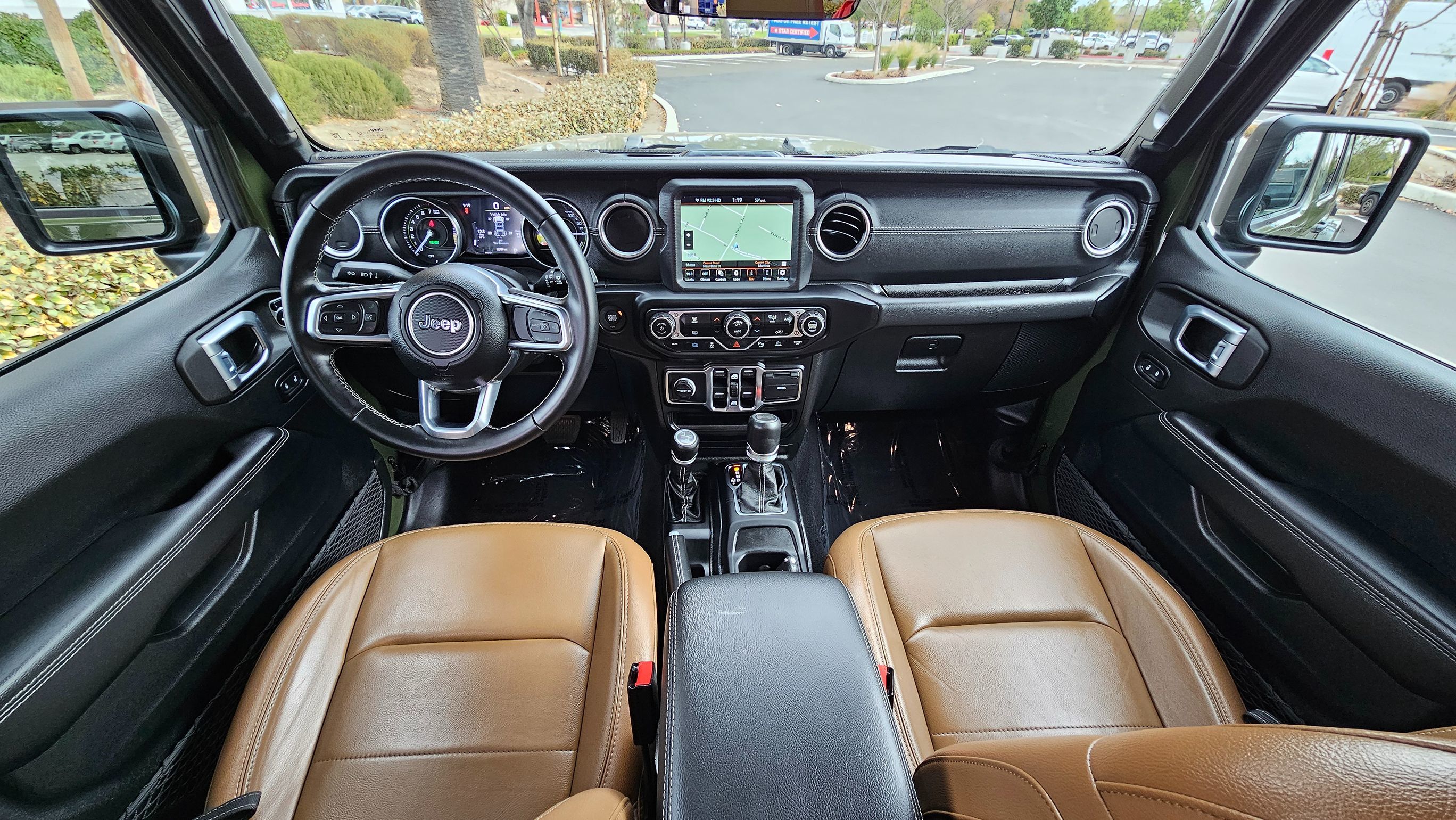 2021 Jeep Wrangler Unlimited Sahara 4XE photo 19