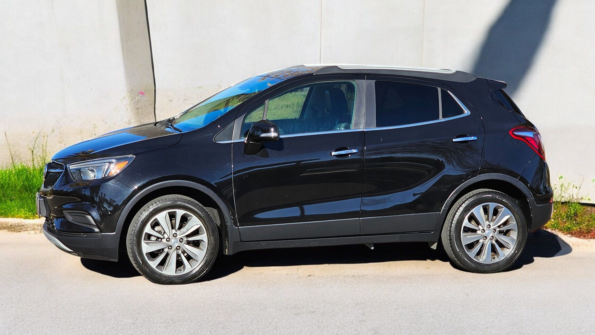 2019 Buick Encore Preferred photo 11