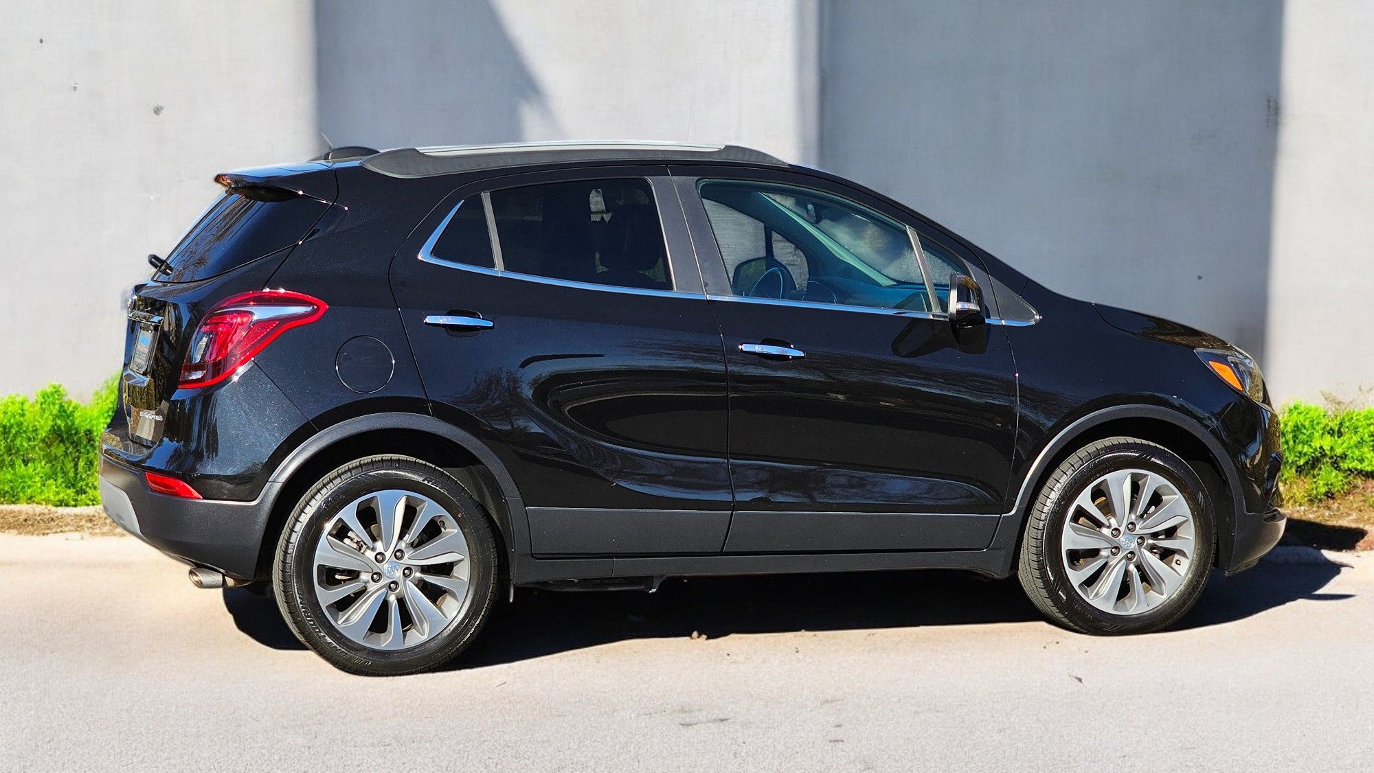 2019 Buick Encore Preferred photo 8