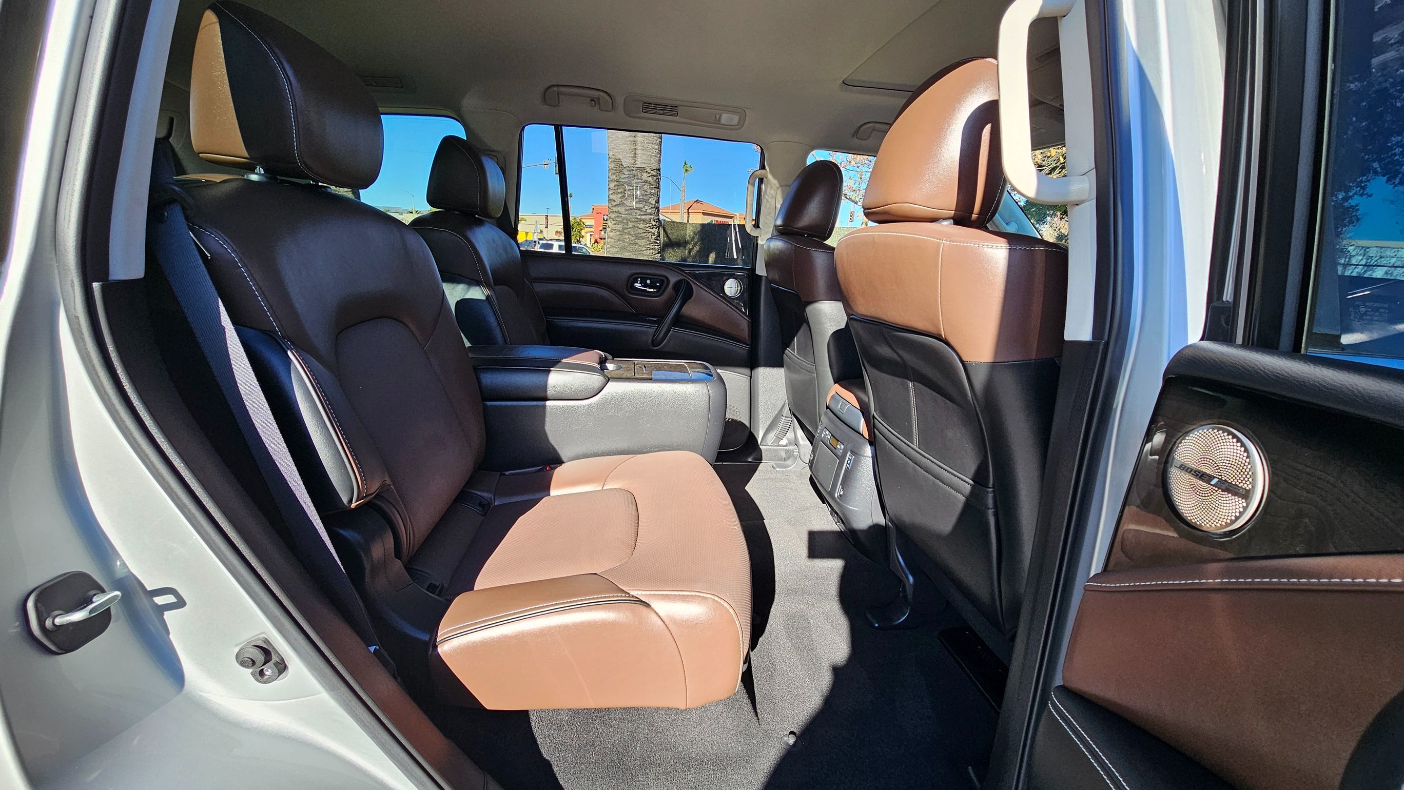 2022 INFINITI QX80 Sensory 4WD photo 32