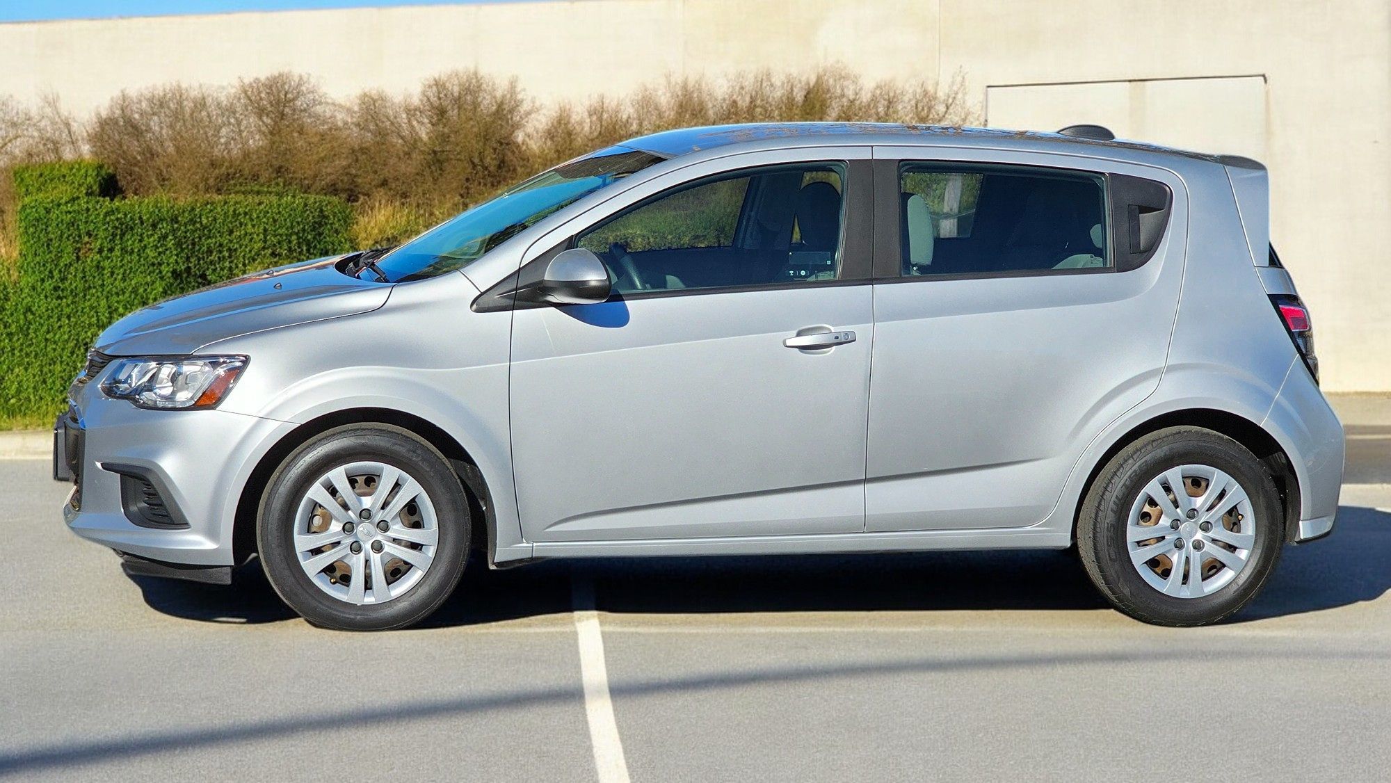 2020 Chevrolet Sonic null photo 6