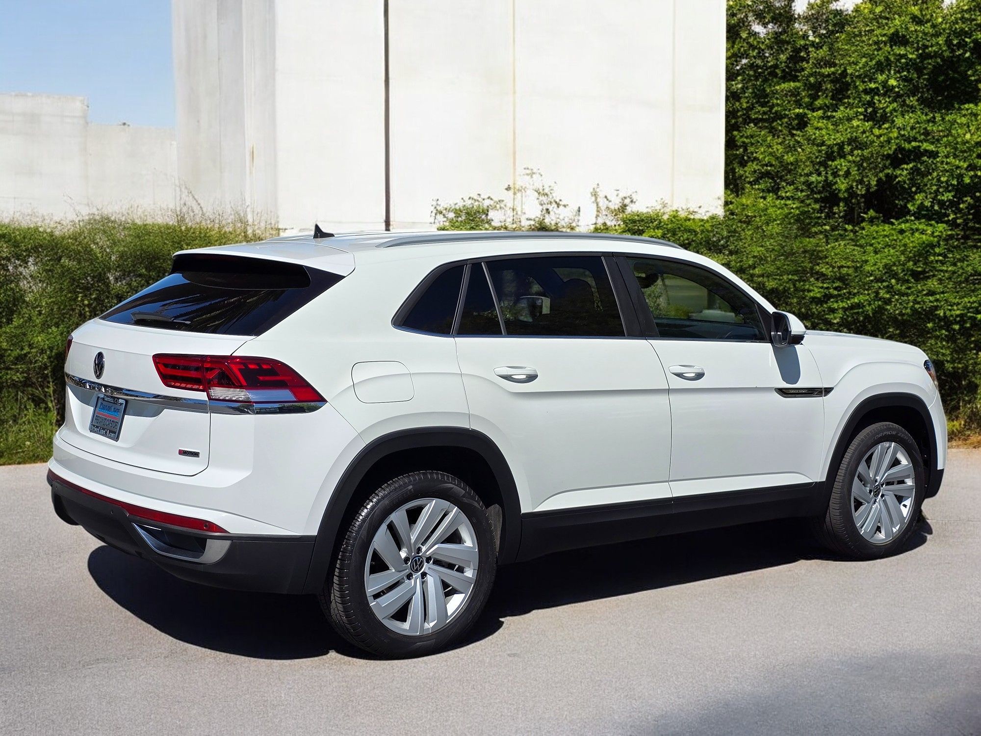 2021 Volkswagen Atlas Cross Sport SE Technology photo 7