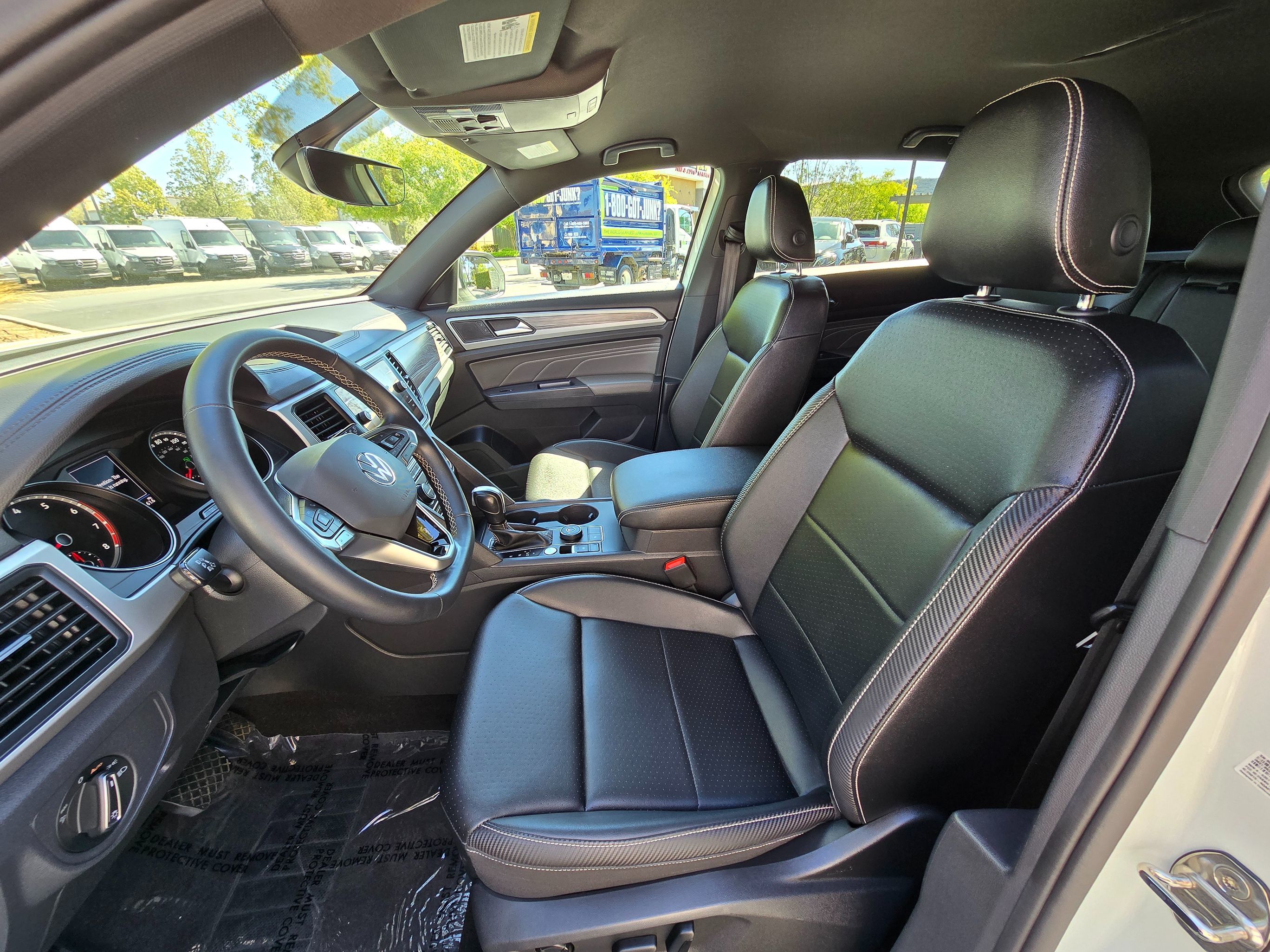 2021 Volkswagen Atlas Cross Sport SE Technology photo 13