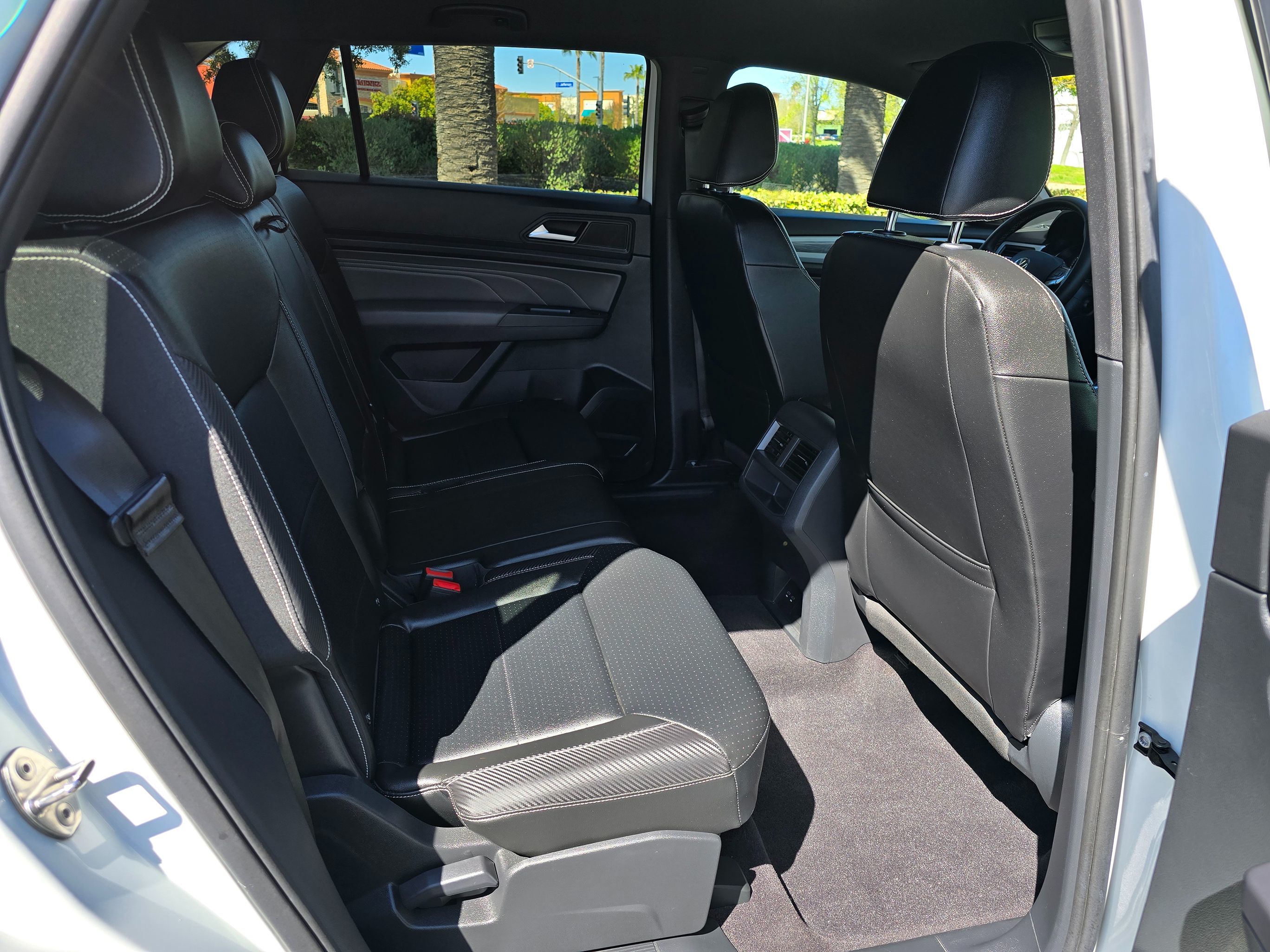 2021 Volkswagen Atlas Cross Sport SE Technology photo 26