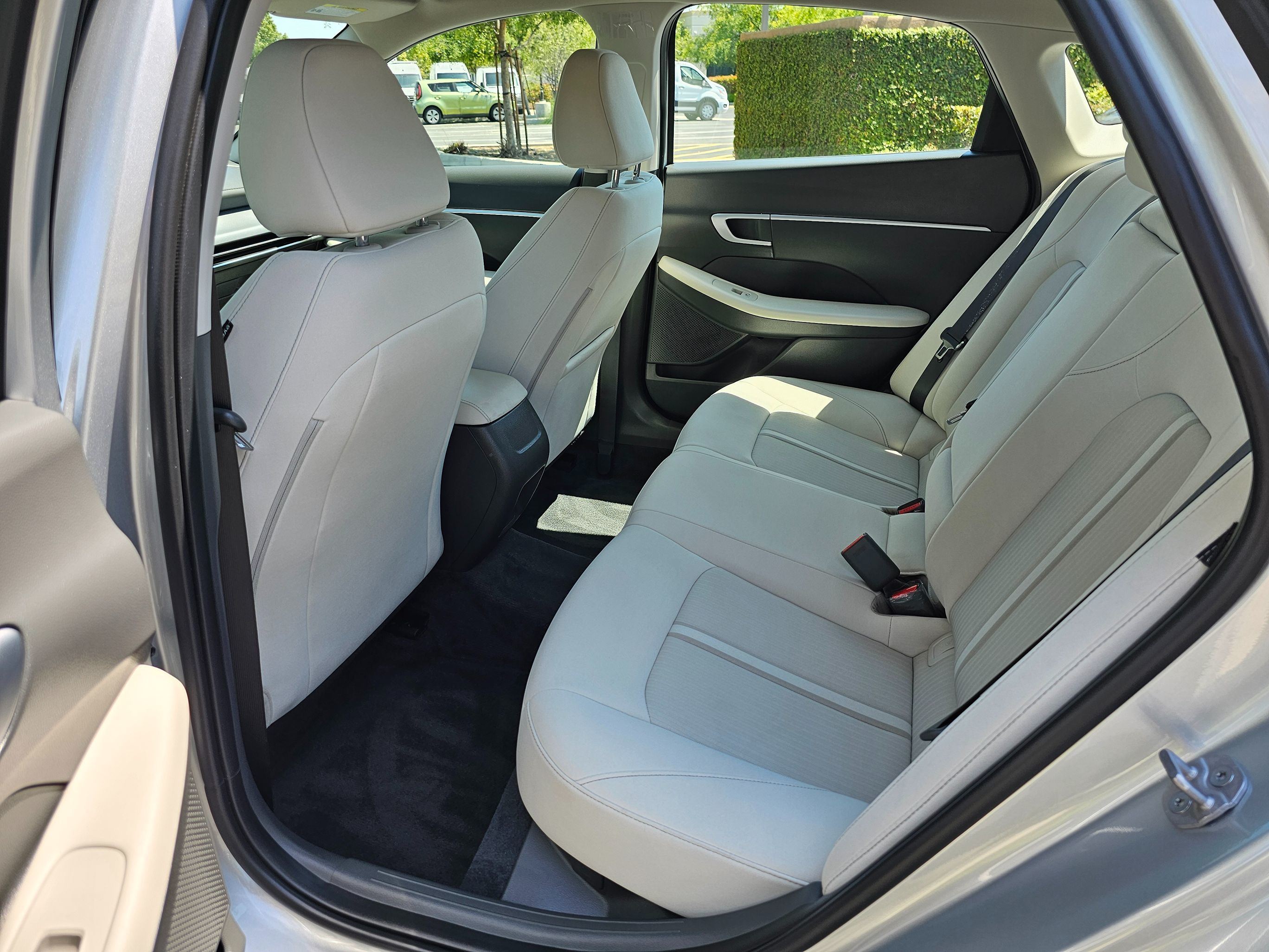 2025 Hyundai Sonata SEL - Photo 16