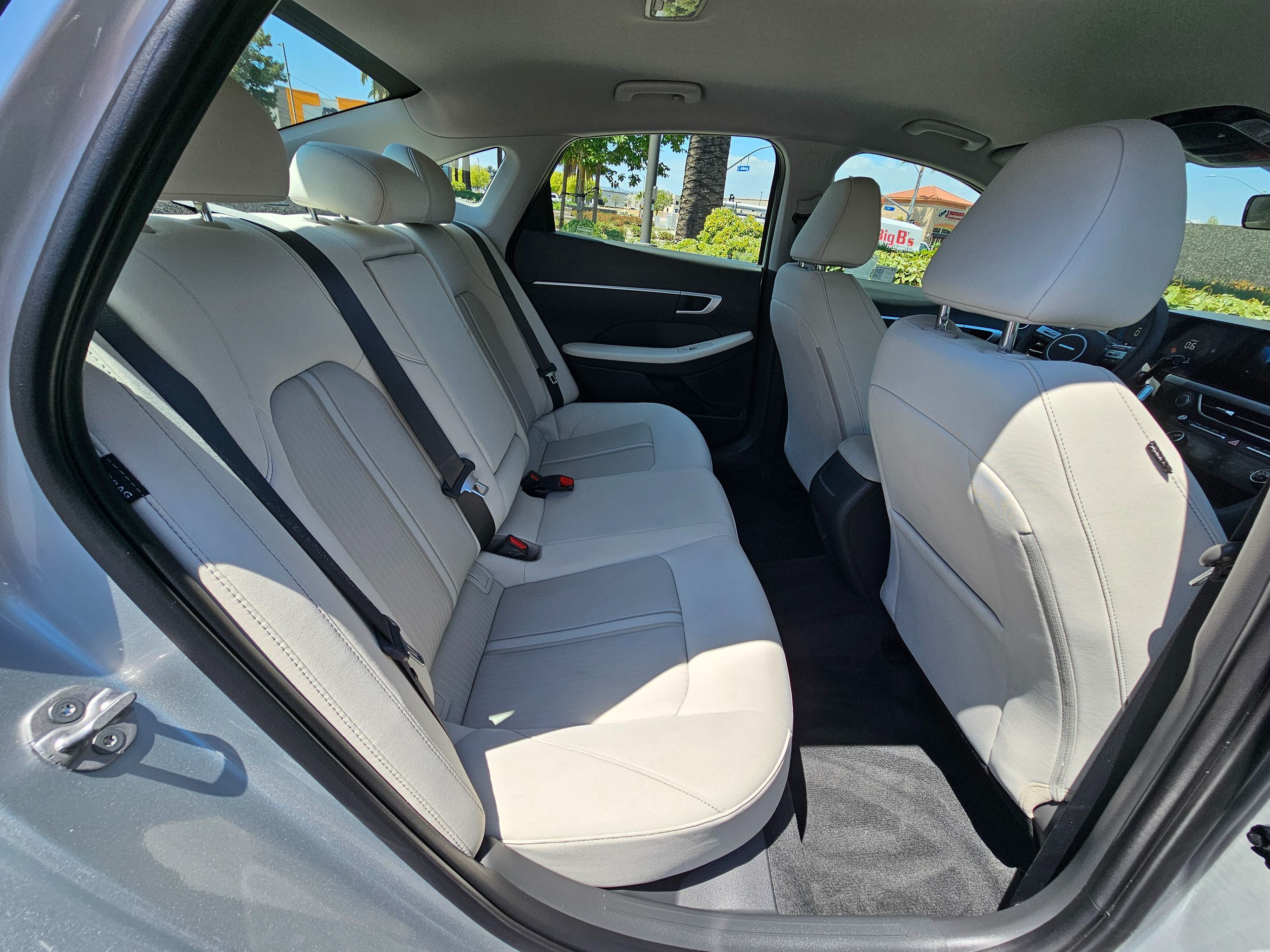 2025 Hyundai Sonata SEL - Photo 26