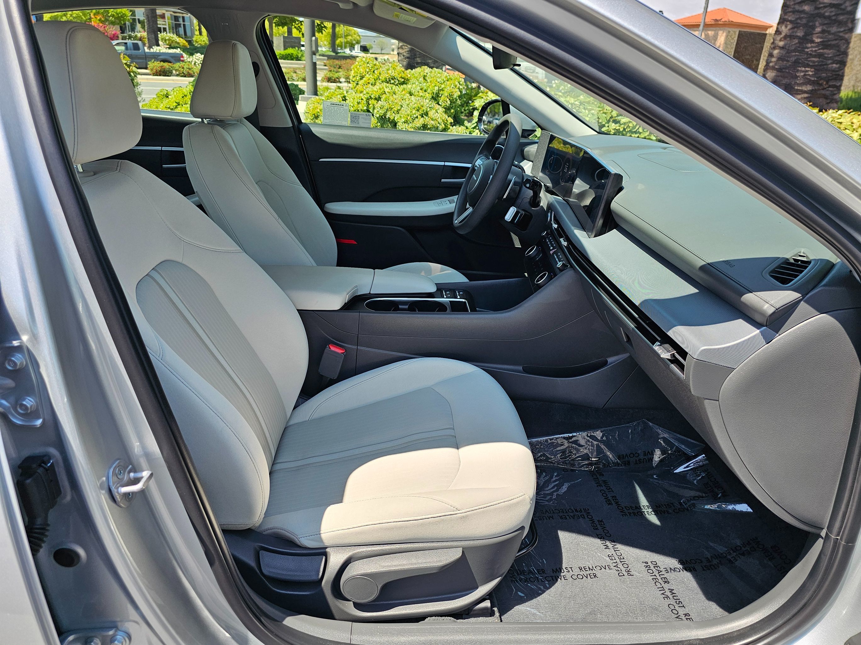 2025 Hyundai Sonata SEL - Photo 28