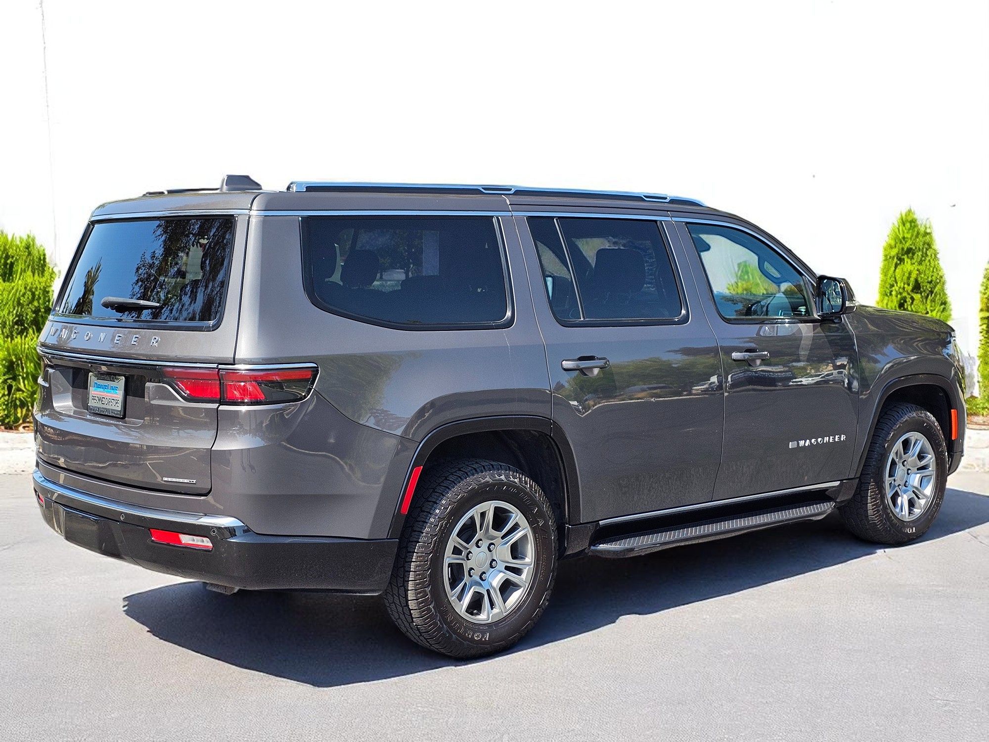 2022 Jeep Wagoneer Series I - Photo 2
