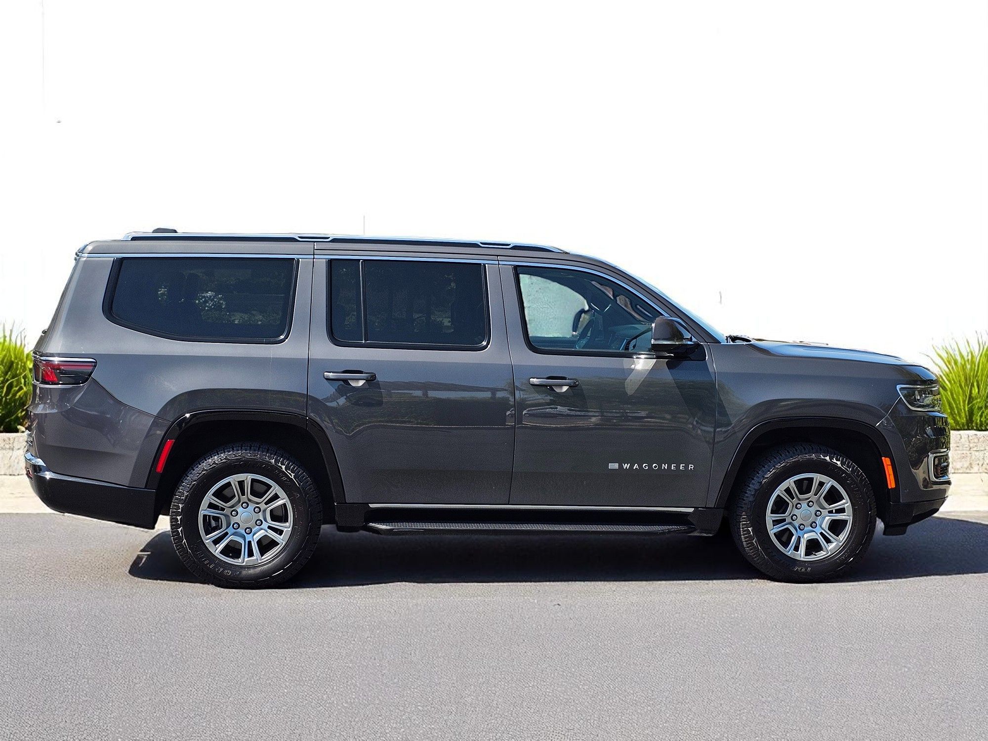 2022 Jeep Wagoneer Series I photo 4