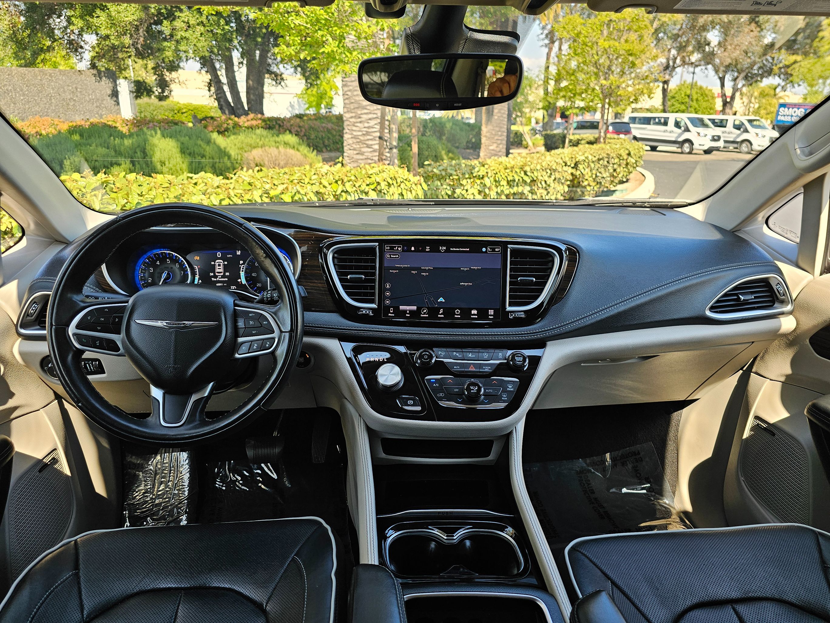 2022 Chrysler Pacifica Limited photo 23