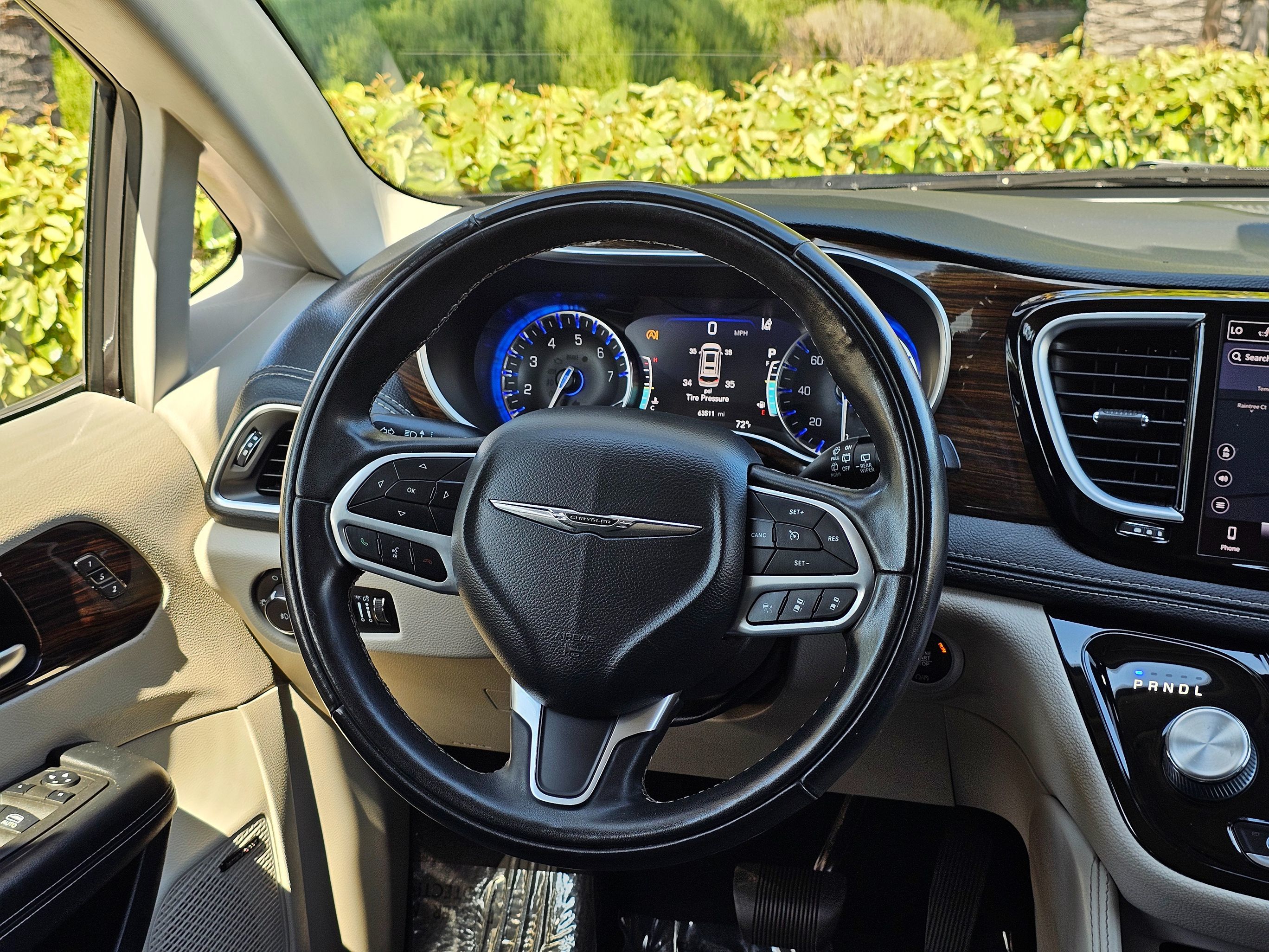 2022 Chrysler Pacifica Limited photo 25