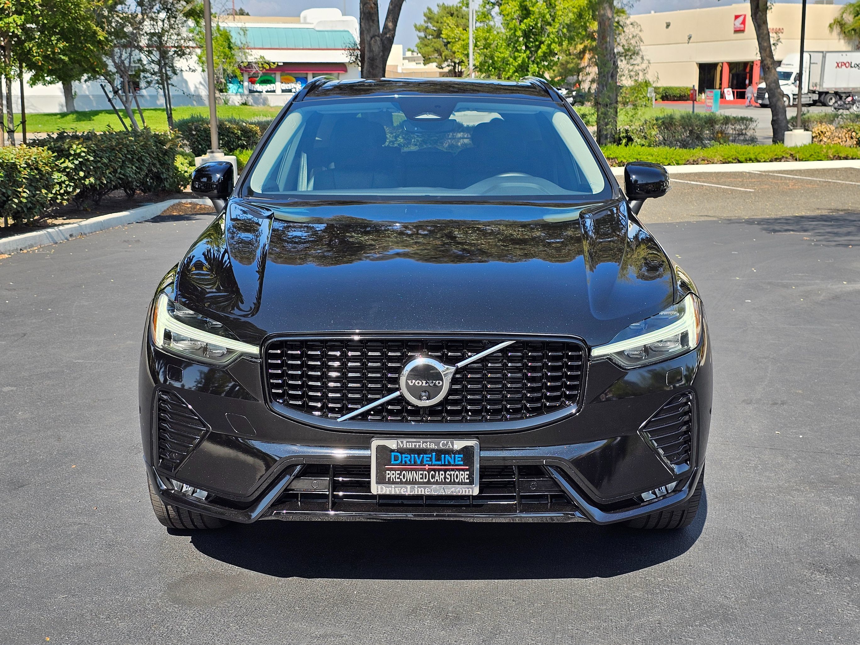2024 Volvo XC60 Plus B5 photo 4