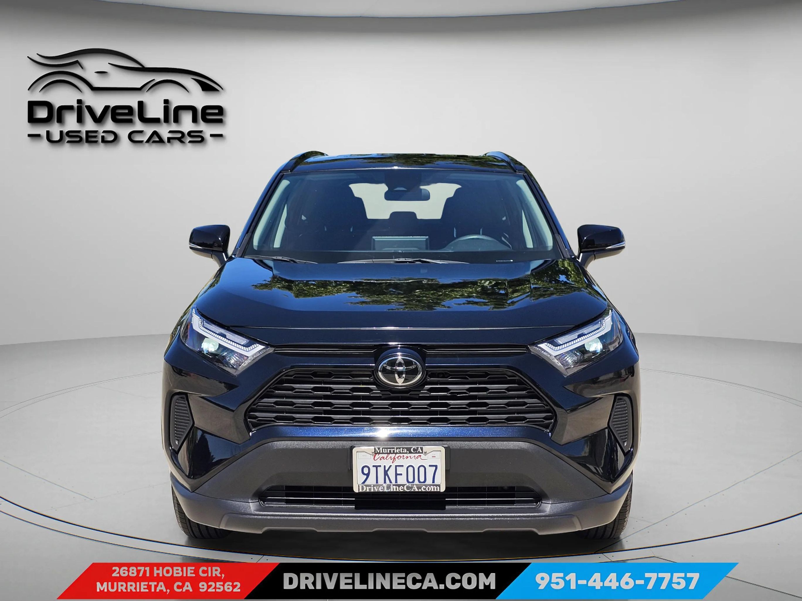 2024 Toyota RAV4 XLE photo 2