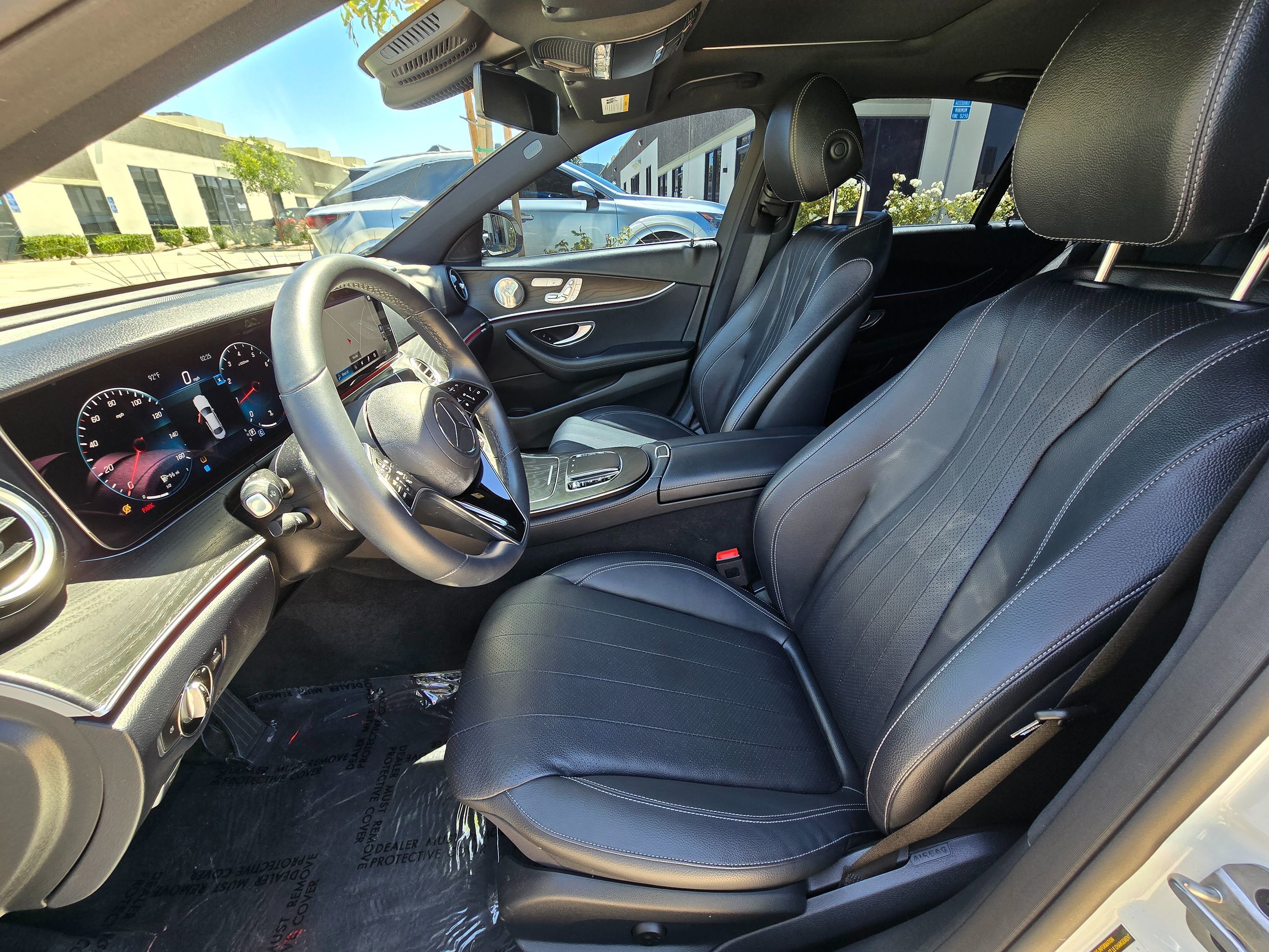 2022 Mercedes-Benz E-Class E350 - Photo 20
