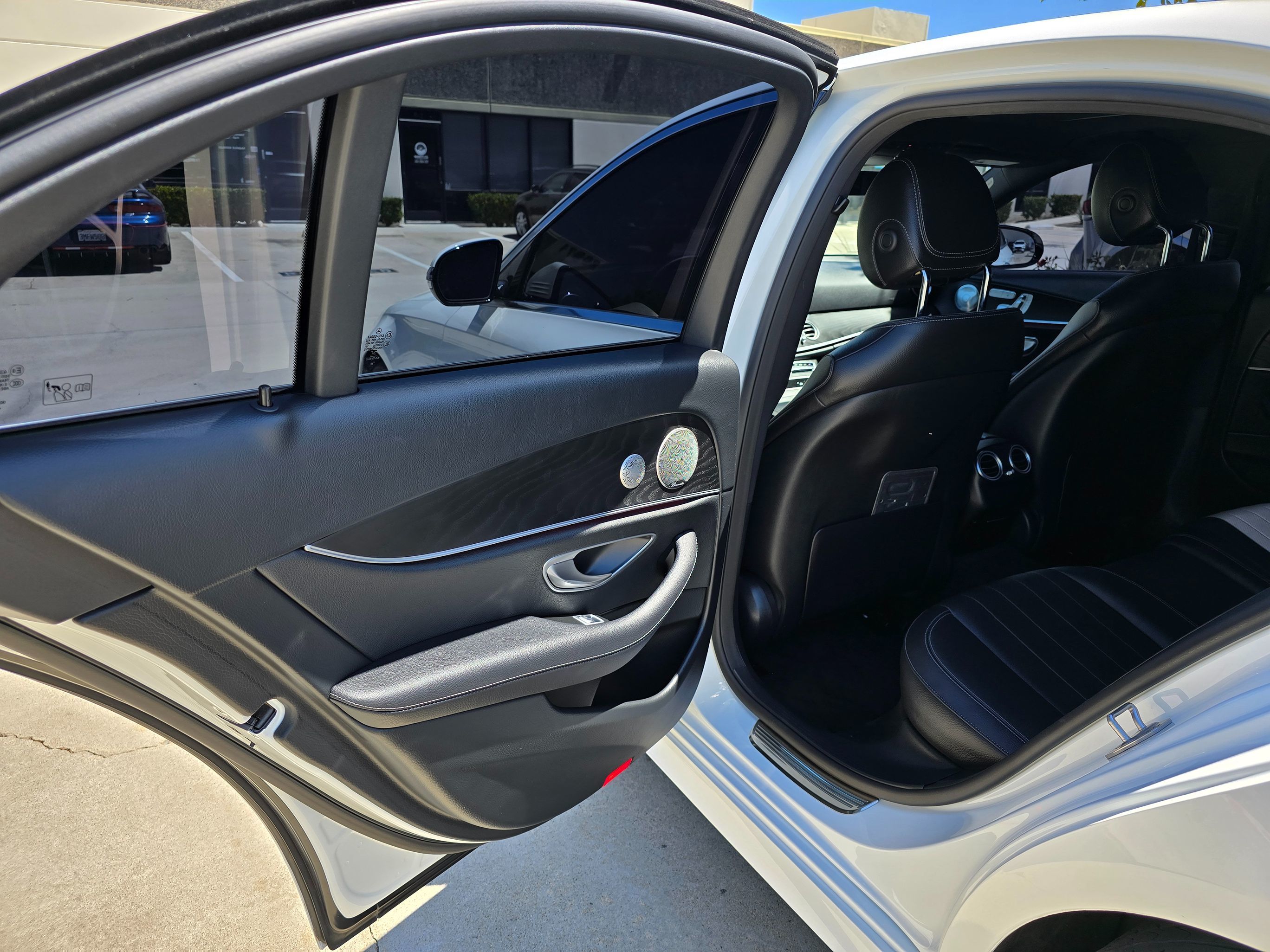 2022 Mercedes-Benz E-Class E350 - Photo 21