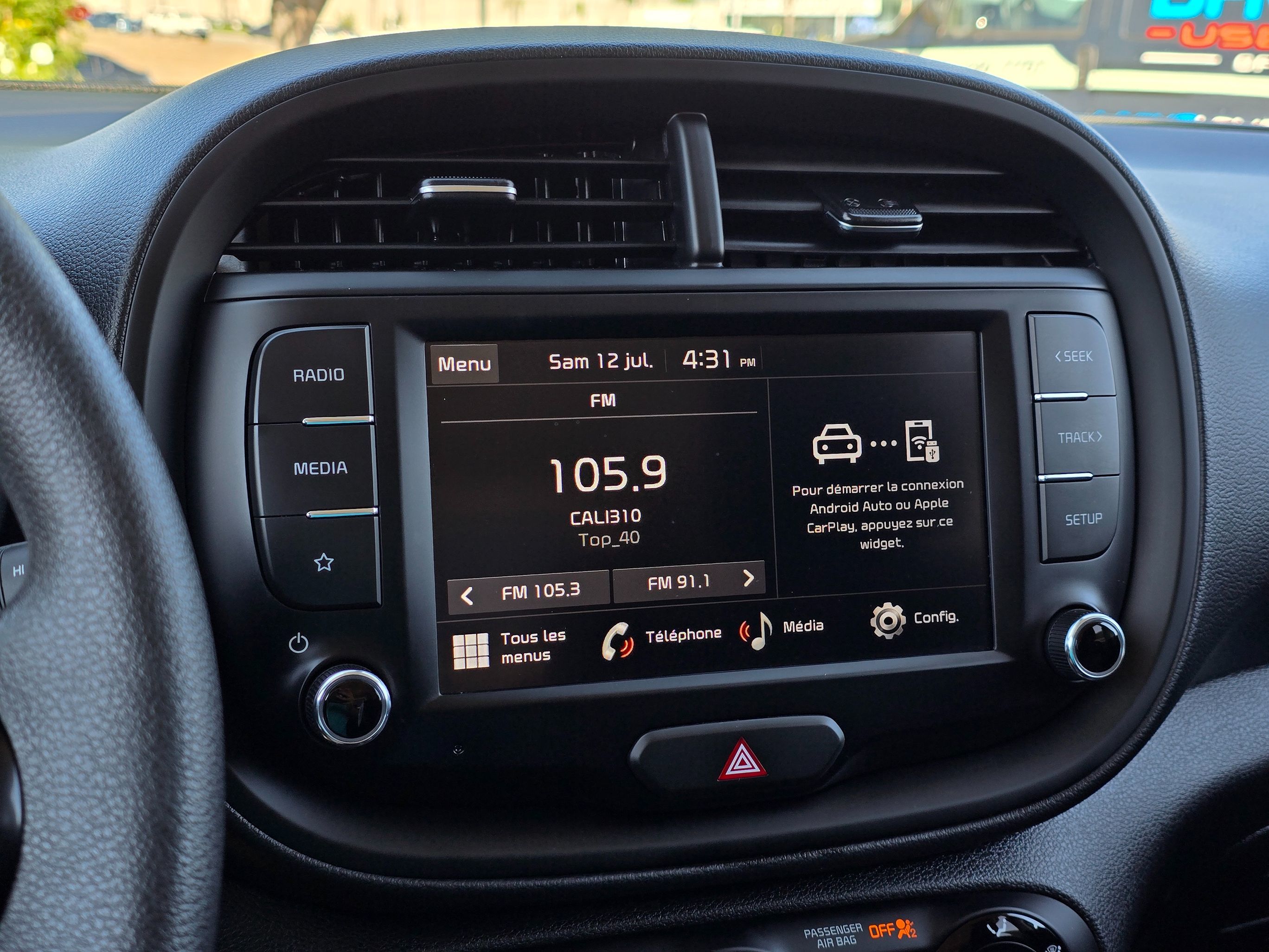 2024 Kia Soul LX S photo 2