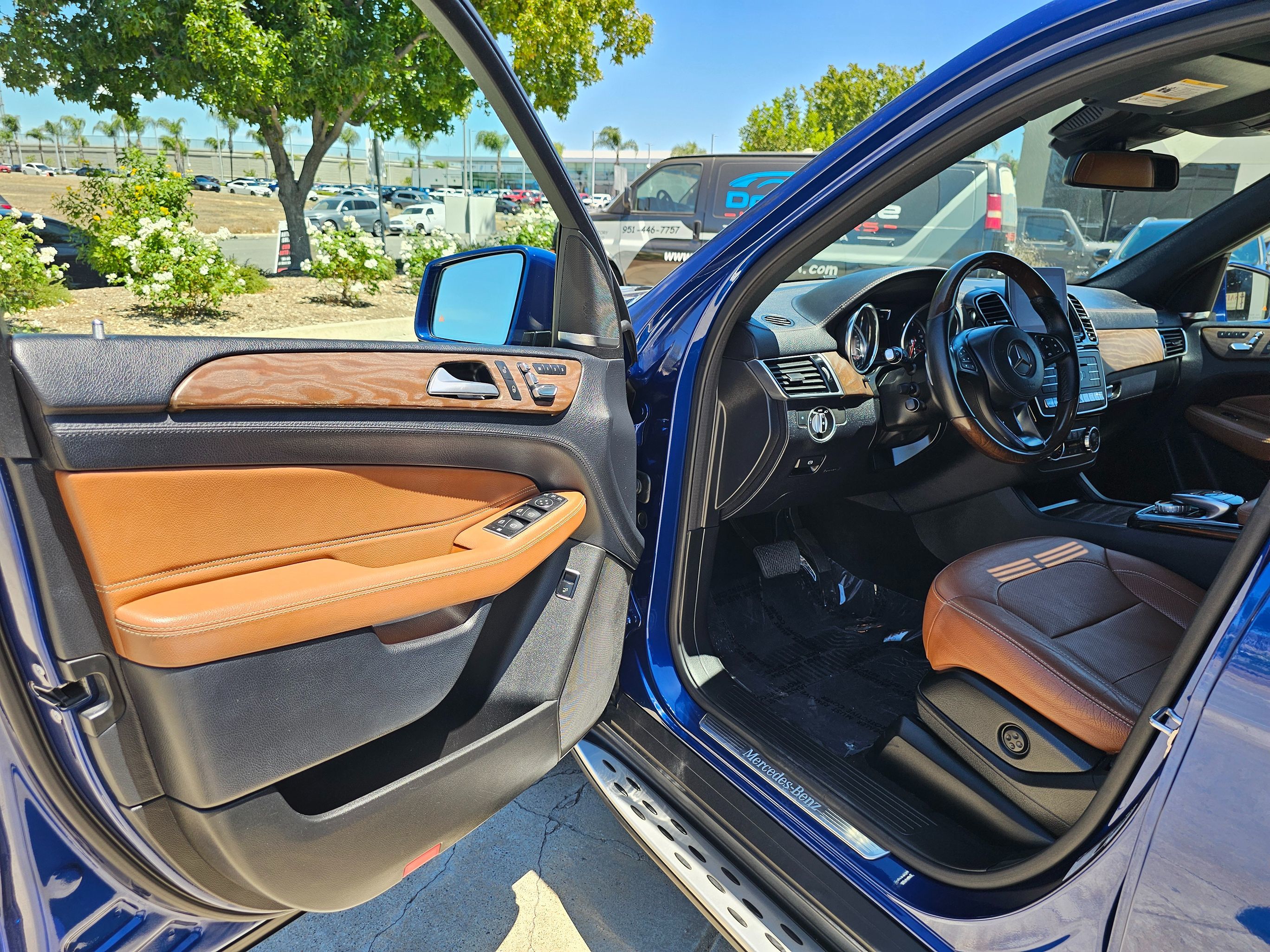 2019 Mercedes Benz GLS 450 4MATIC photo 16