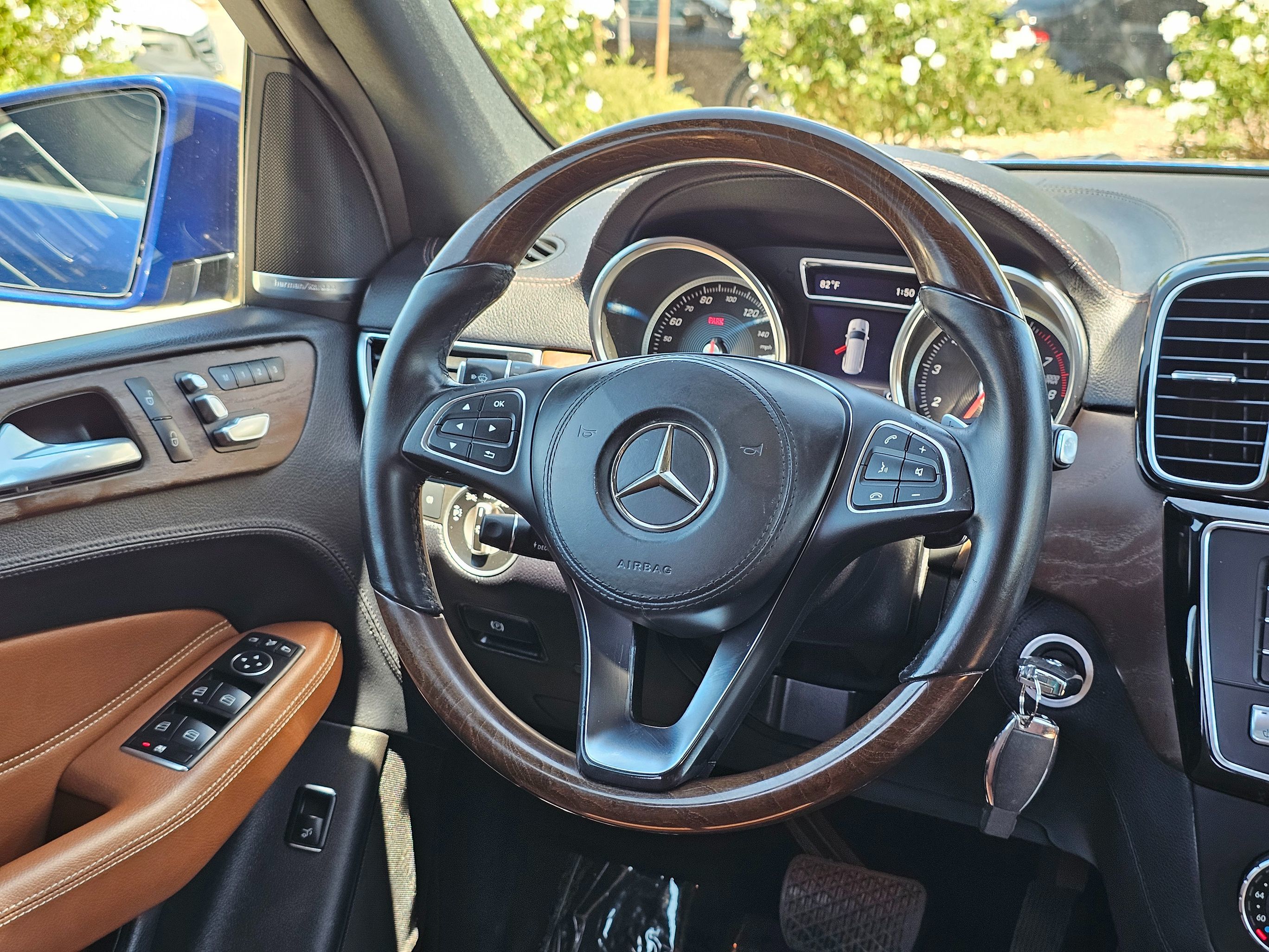 2019 Mercedes Benz GLS 450 4MATIC photo 28