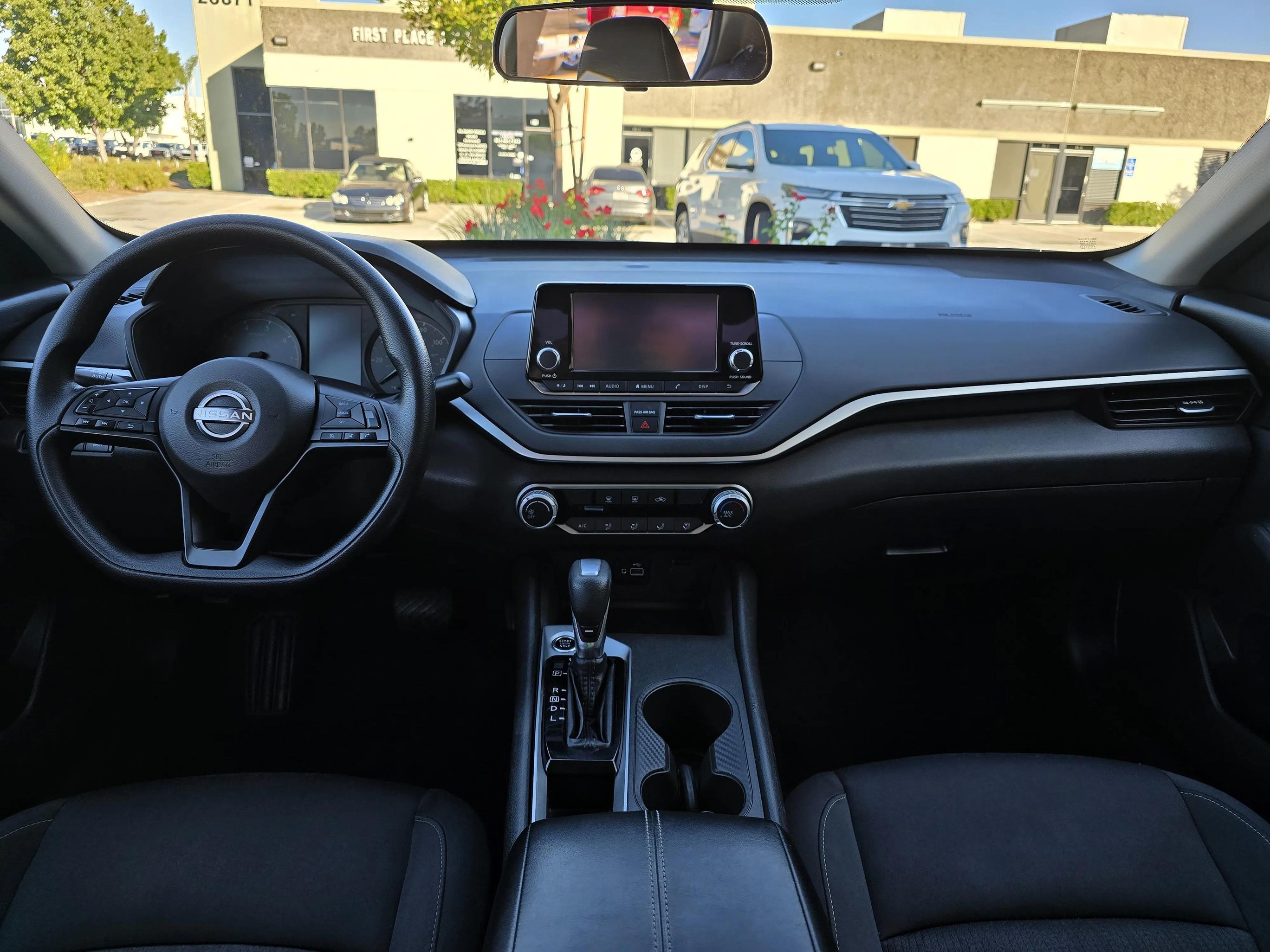 View 25