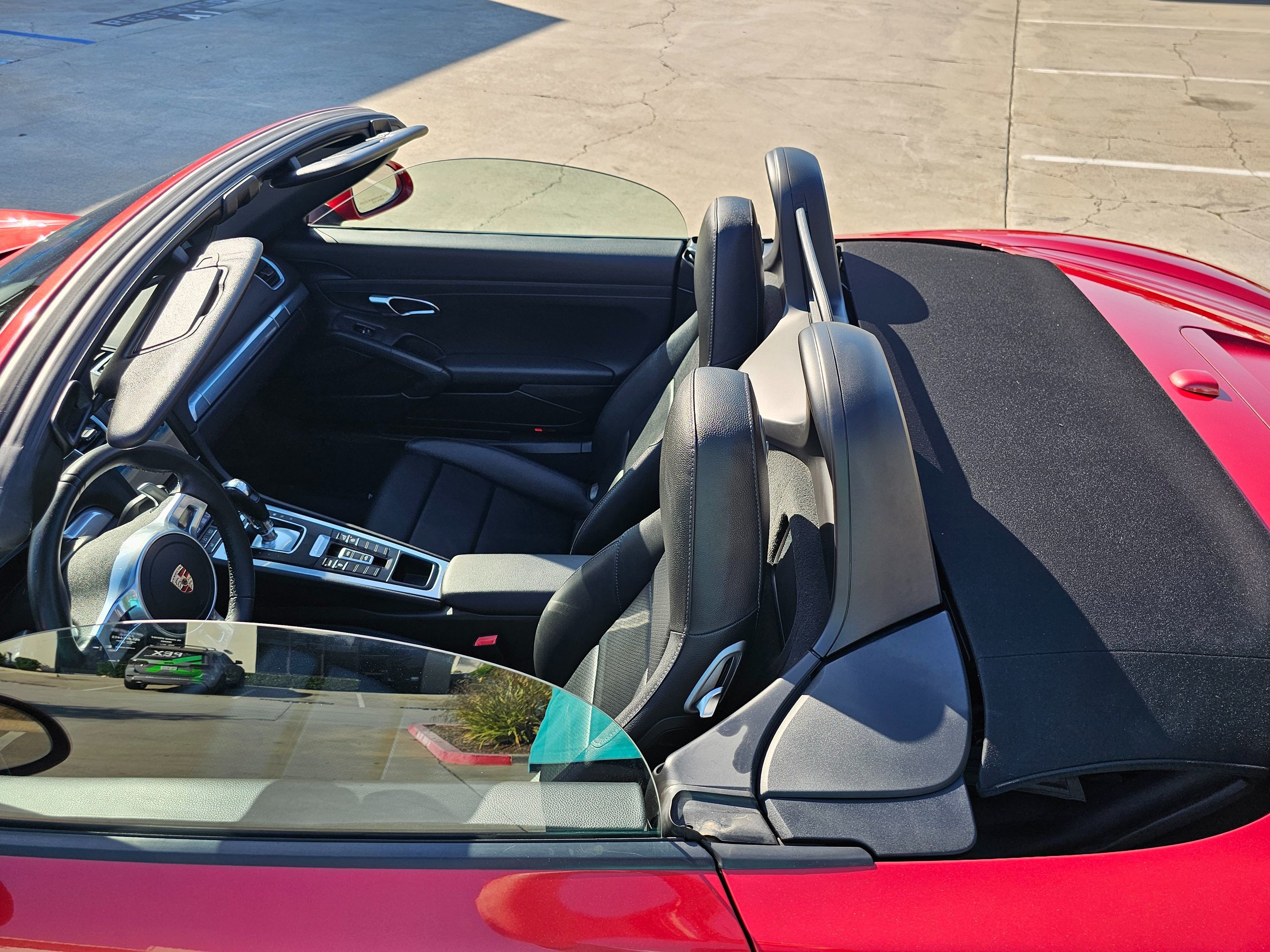 2013 Porsche Boxster photo 2