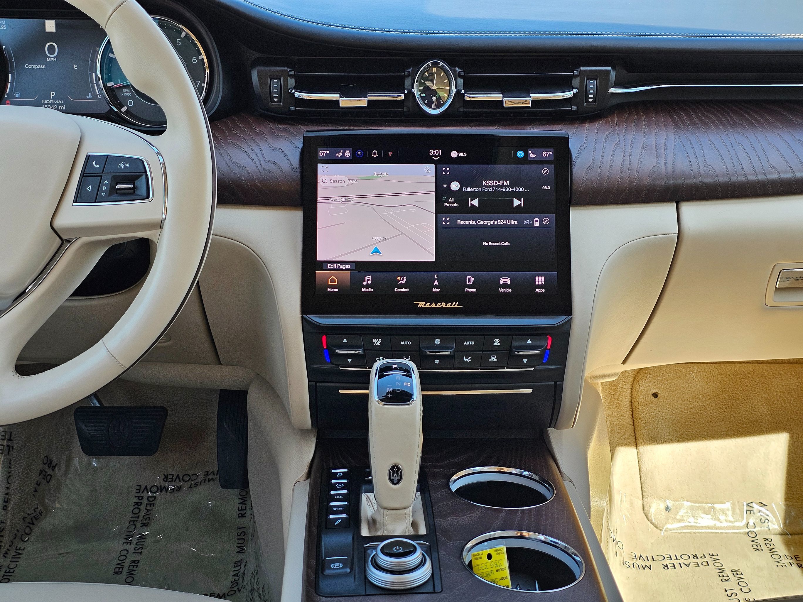 2022 Maserati Quattroporte Base GT photo 30