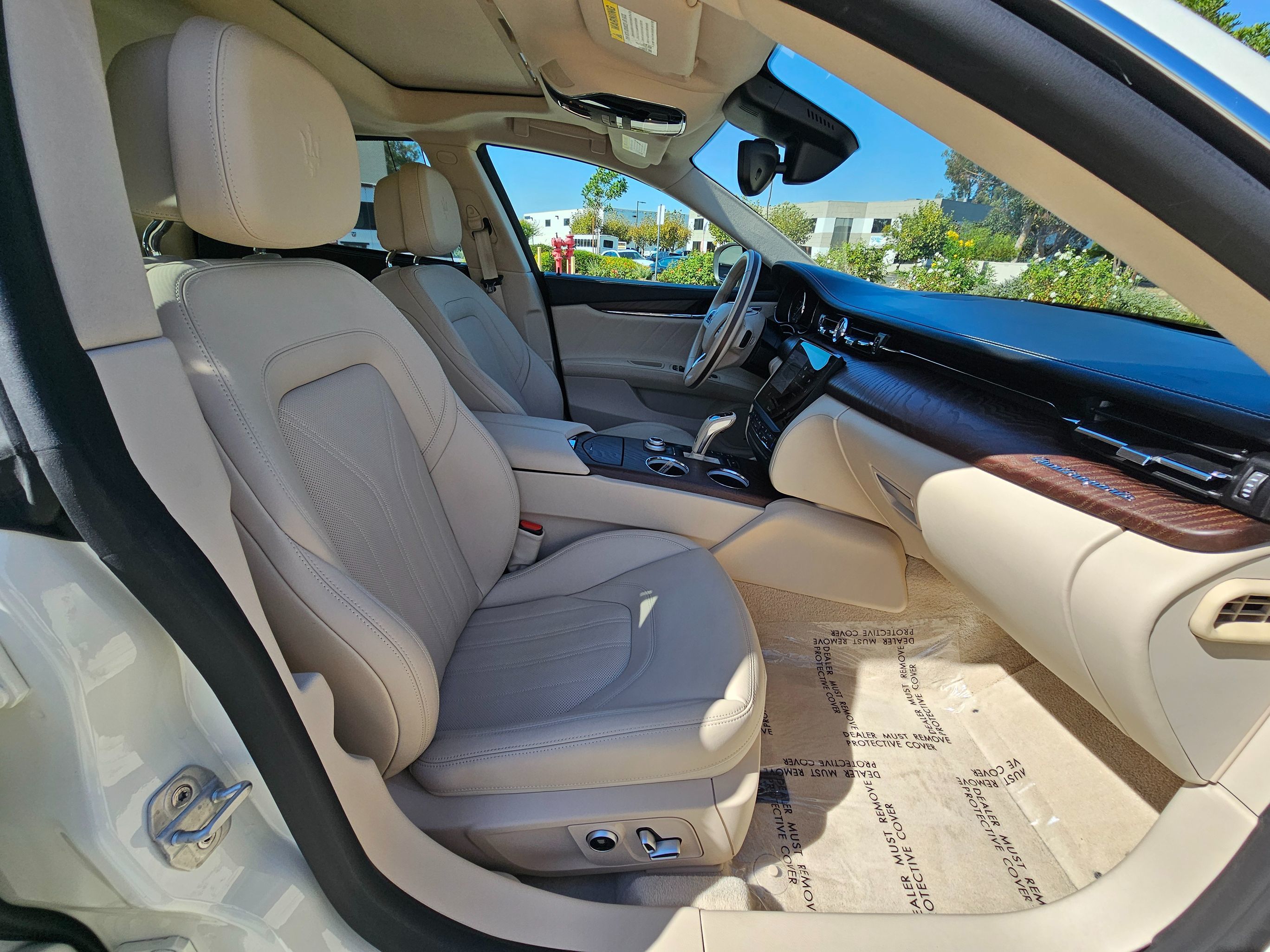 2022 Maserati Quattroporte Base GT photo 37