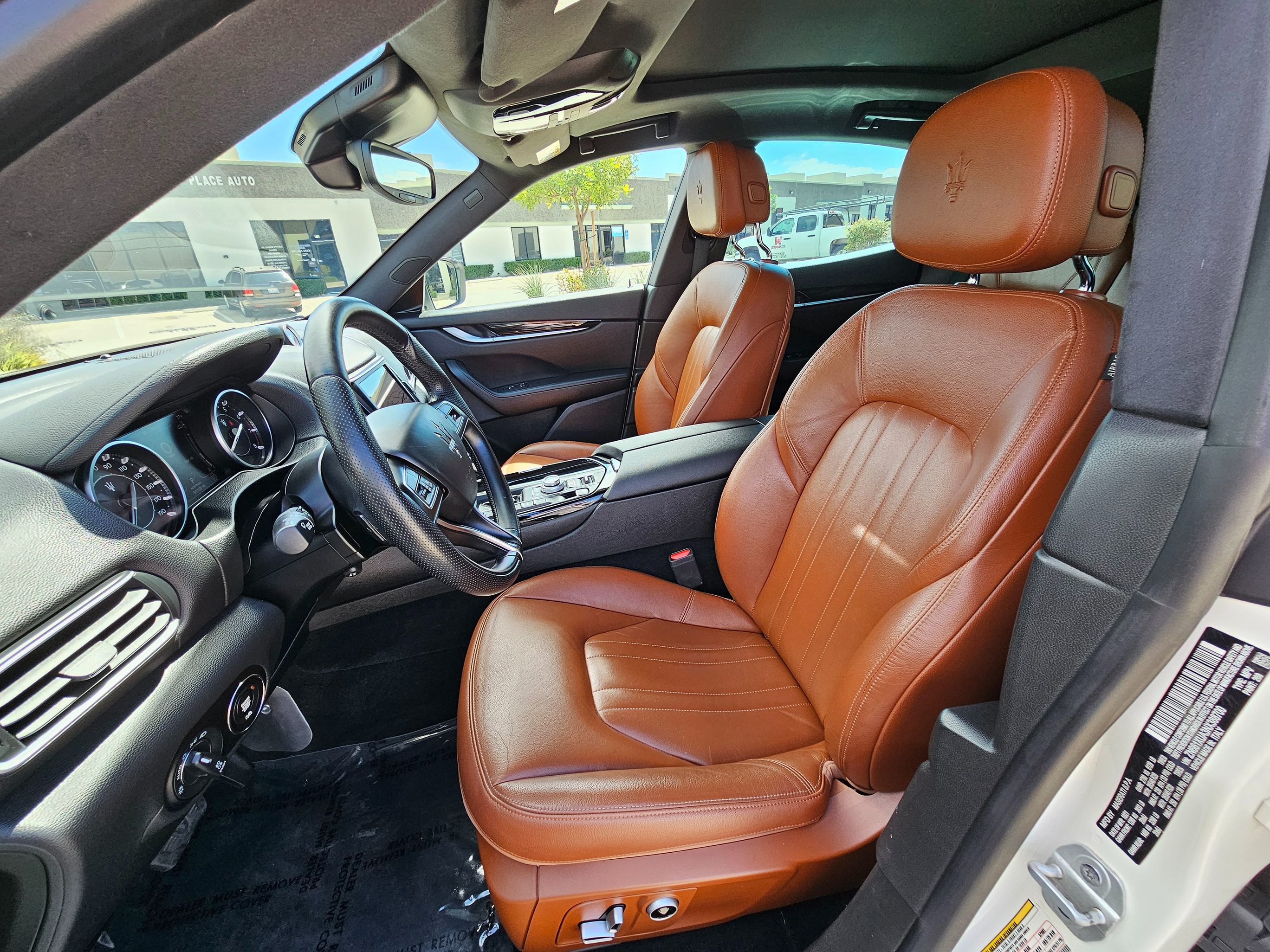 2022 Maserati Levante Base GT photo 17
