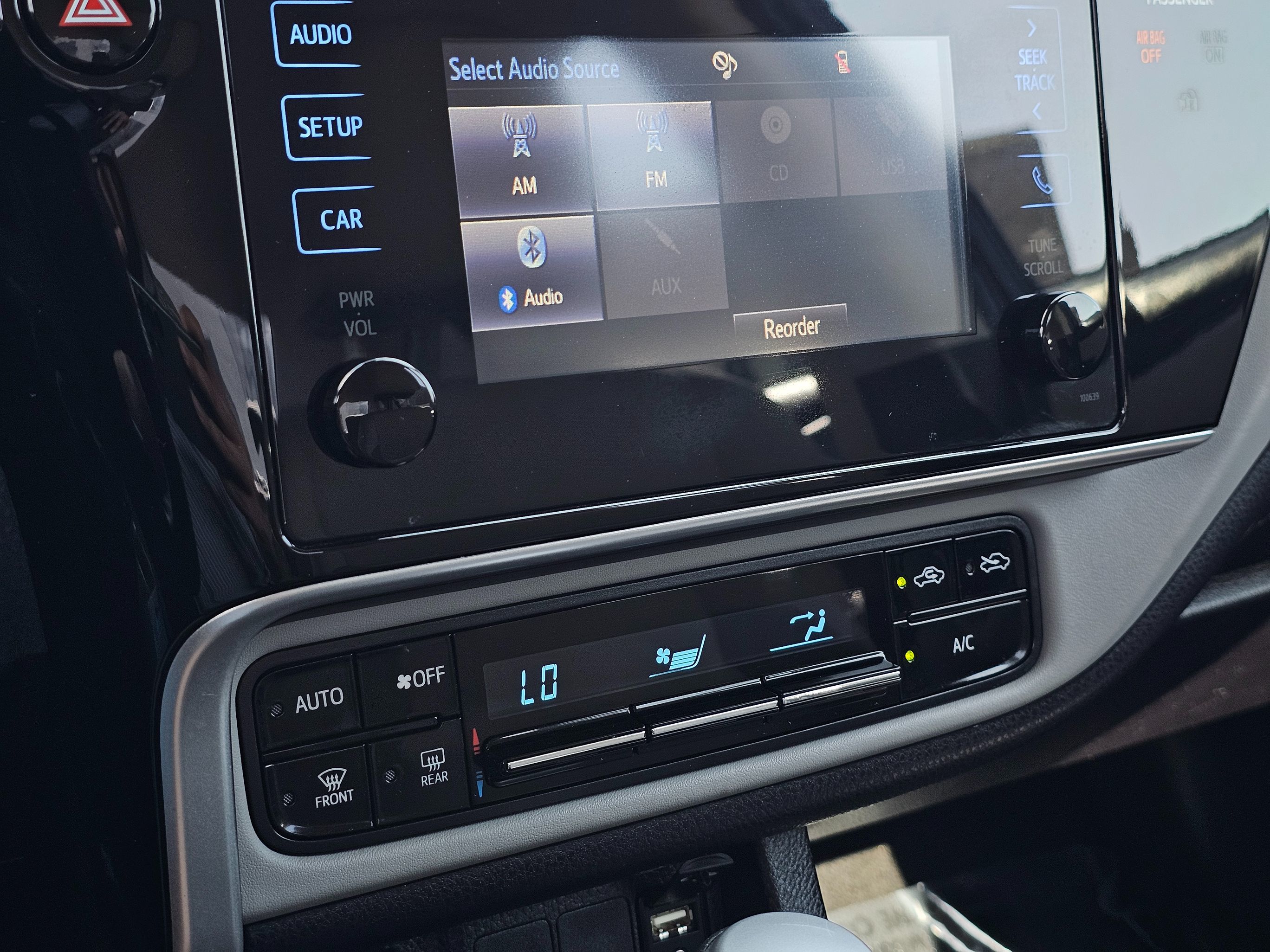 2017 Toyota Corolla XLE XSE Special Edition photo 2