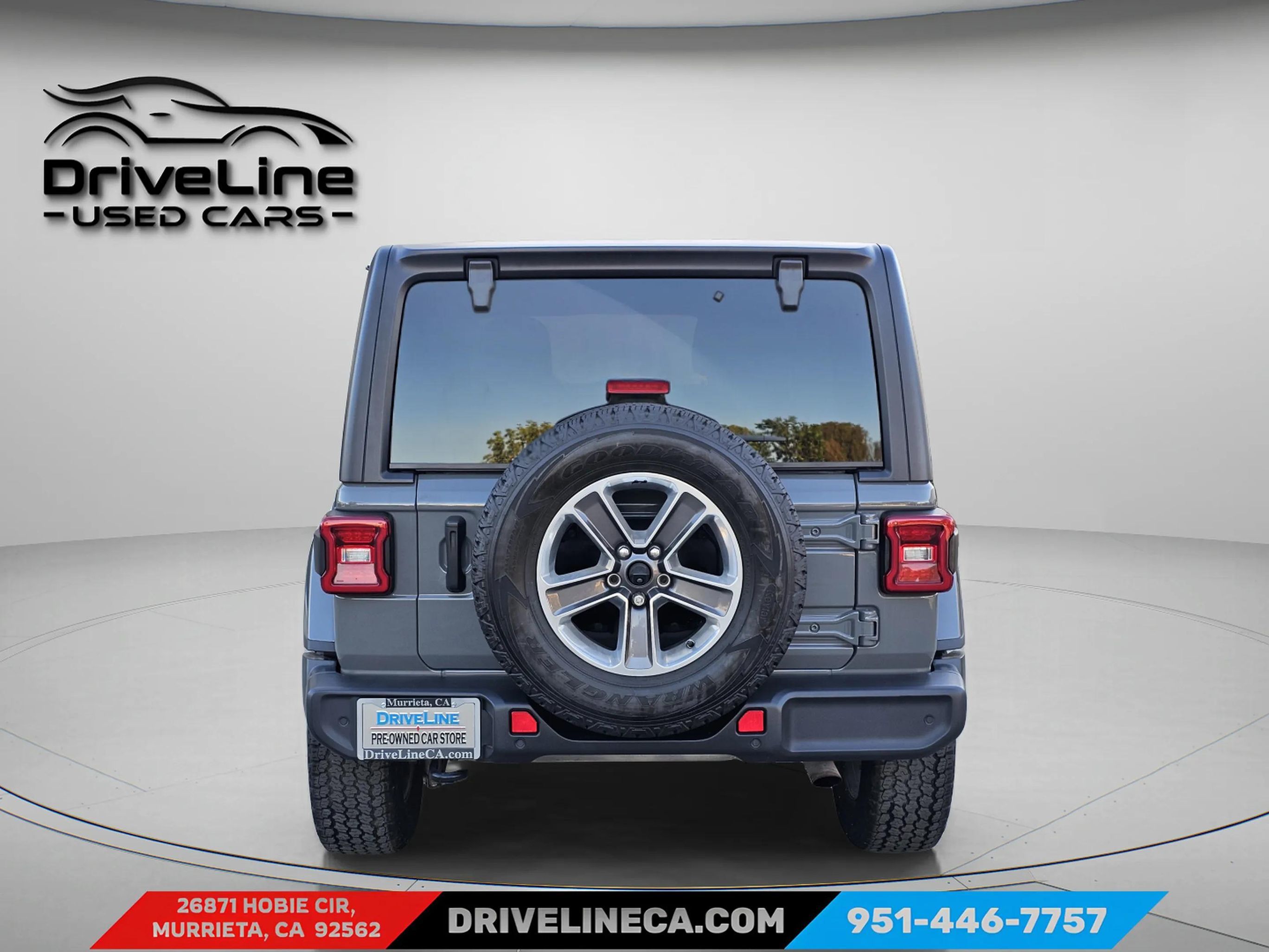 2020 Jeep Wrangler Unlimited Sahara photo 4