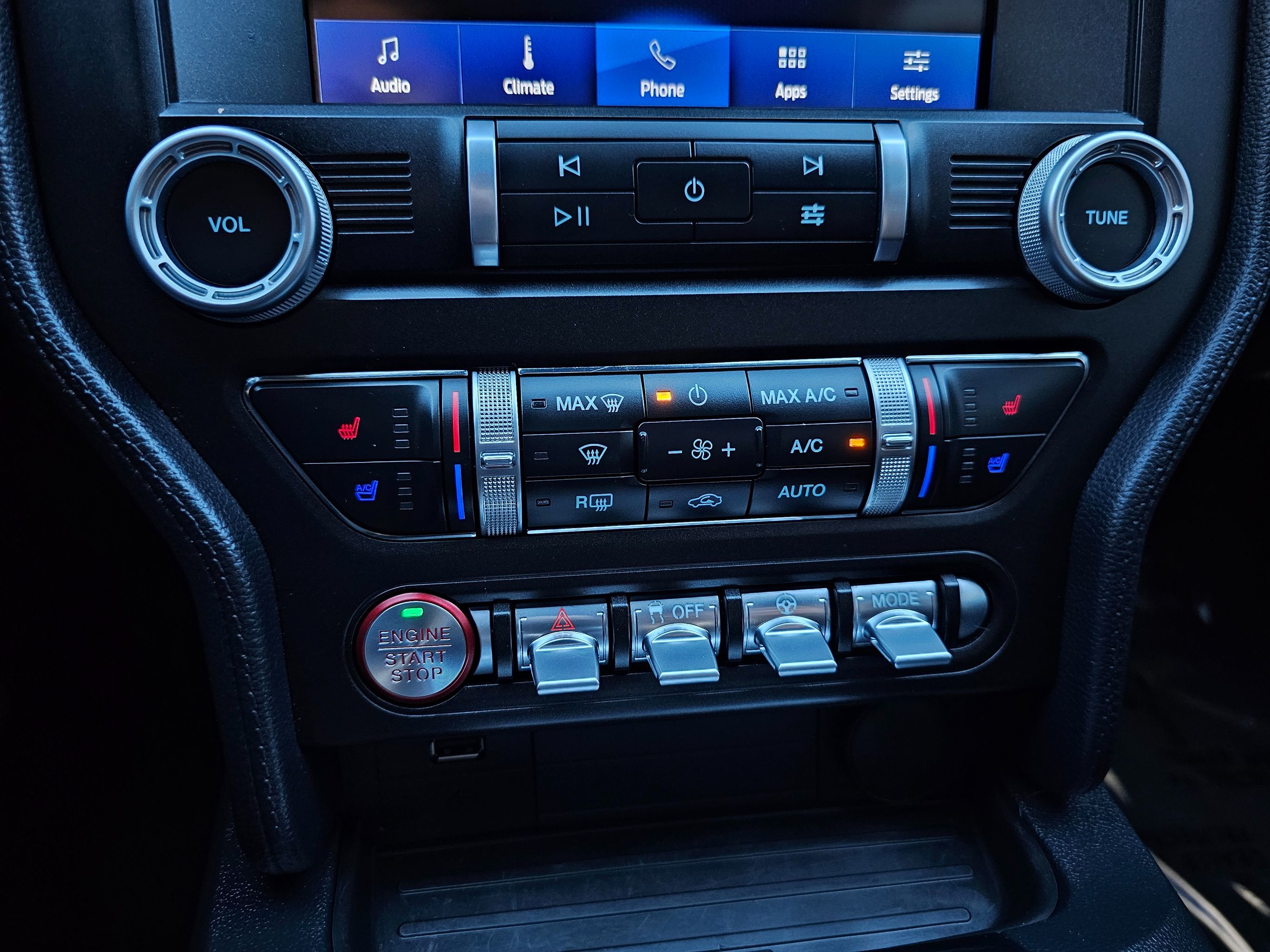 2023 Ford Mustang EcoBoost Premium photo 2