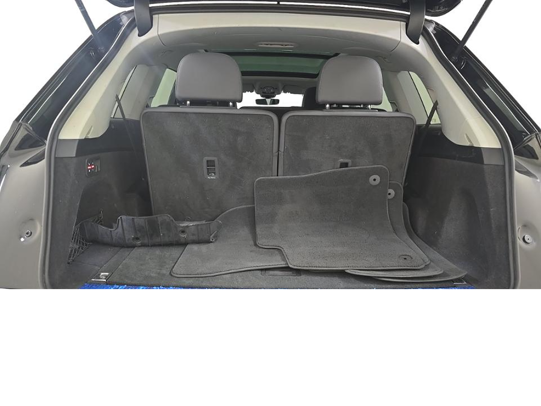 Audi Q7 photo 13