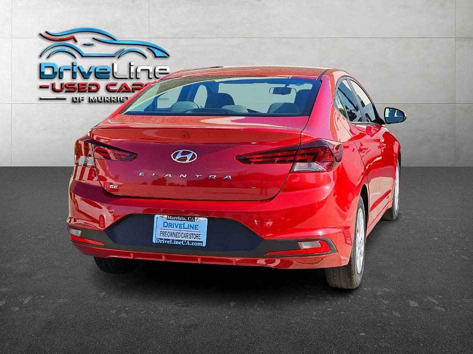 2019 Hyundai Elantra SE photo 5