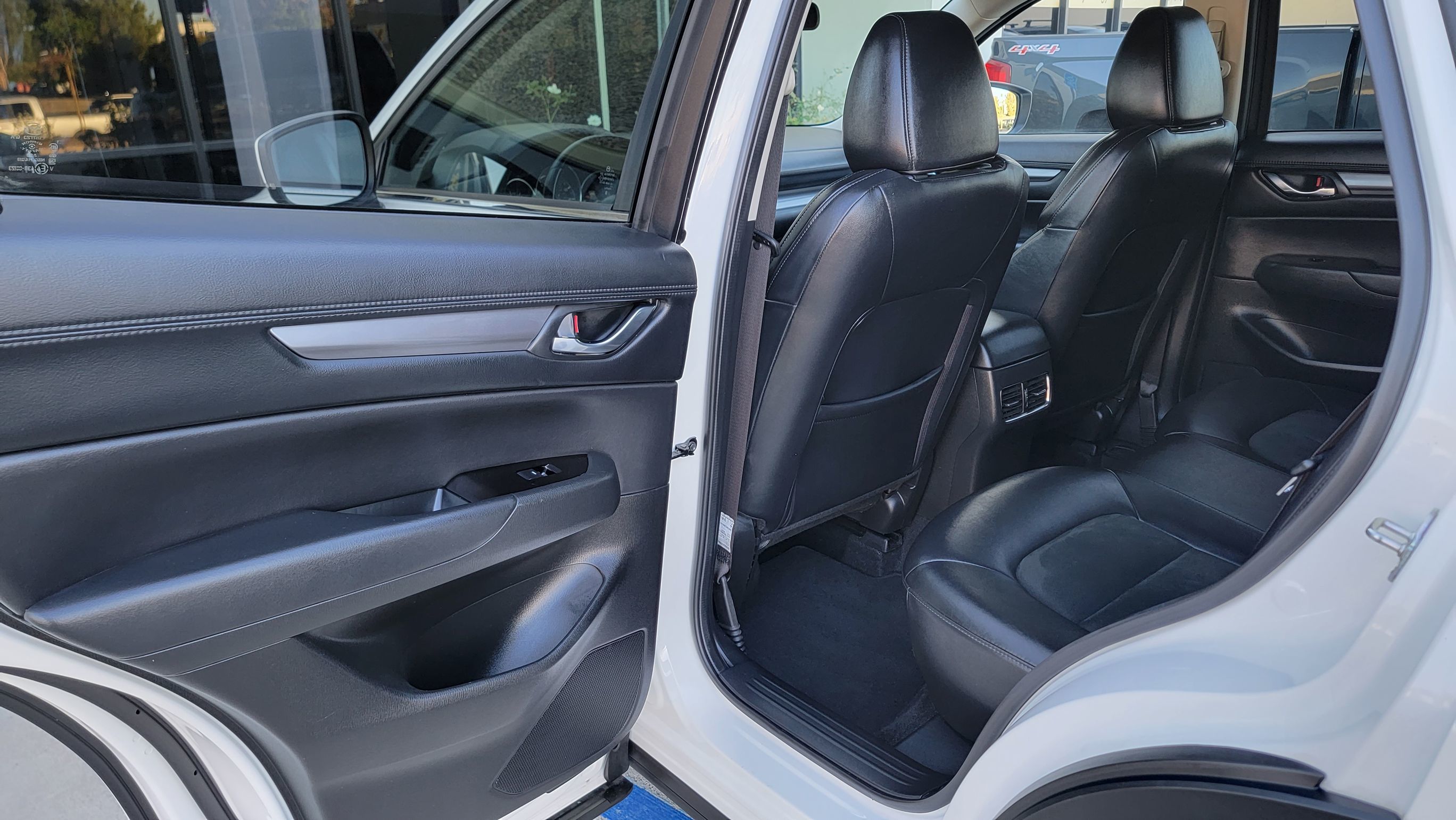2021 Mazda CX-5 Touring photo 18