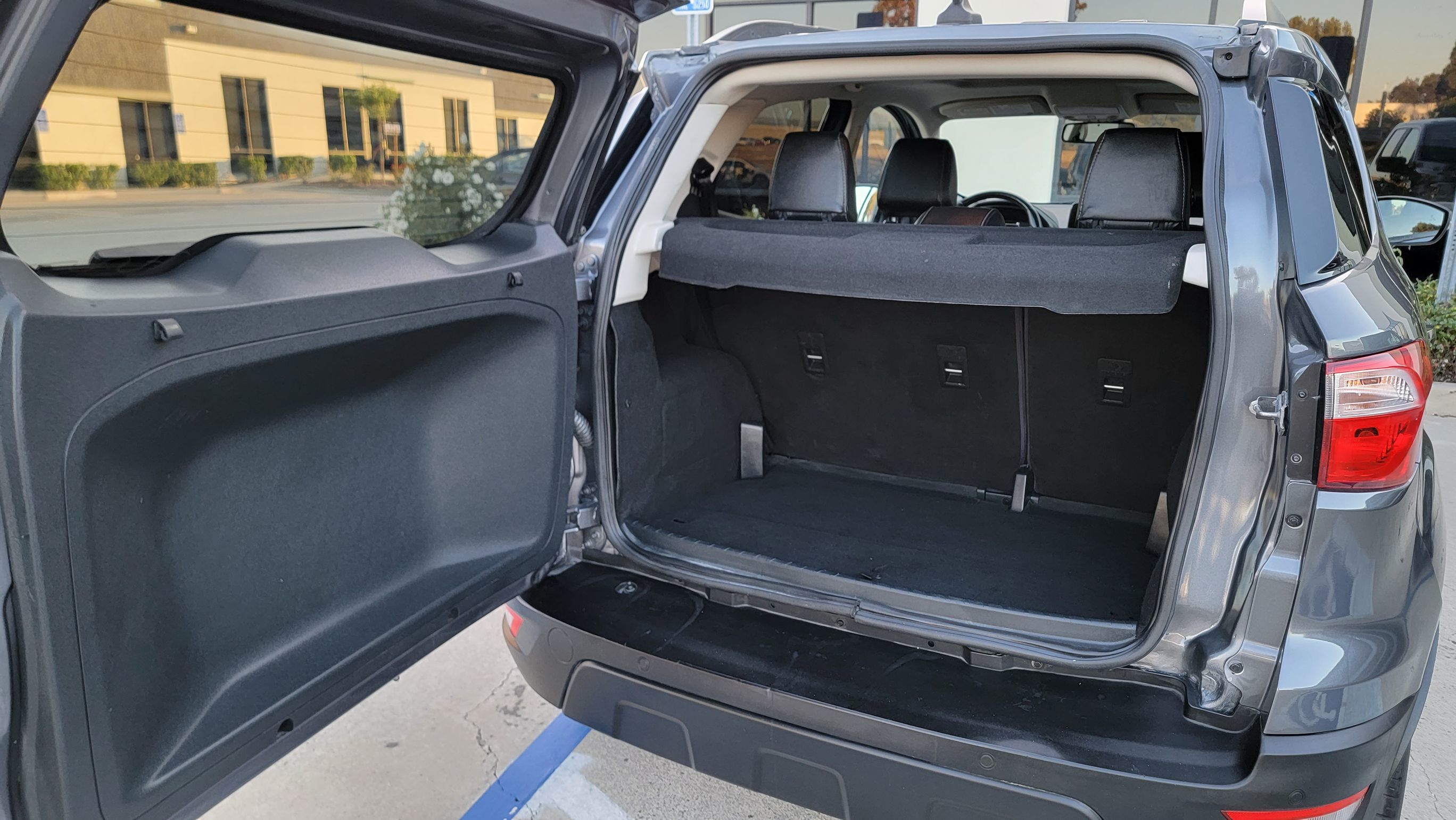 2020 Ford EcoSport SES photo 27