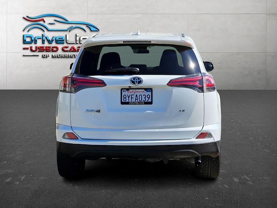 2018 Toyota RAV4 LE photo 13