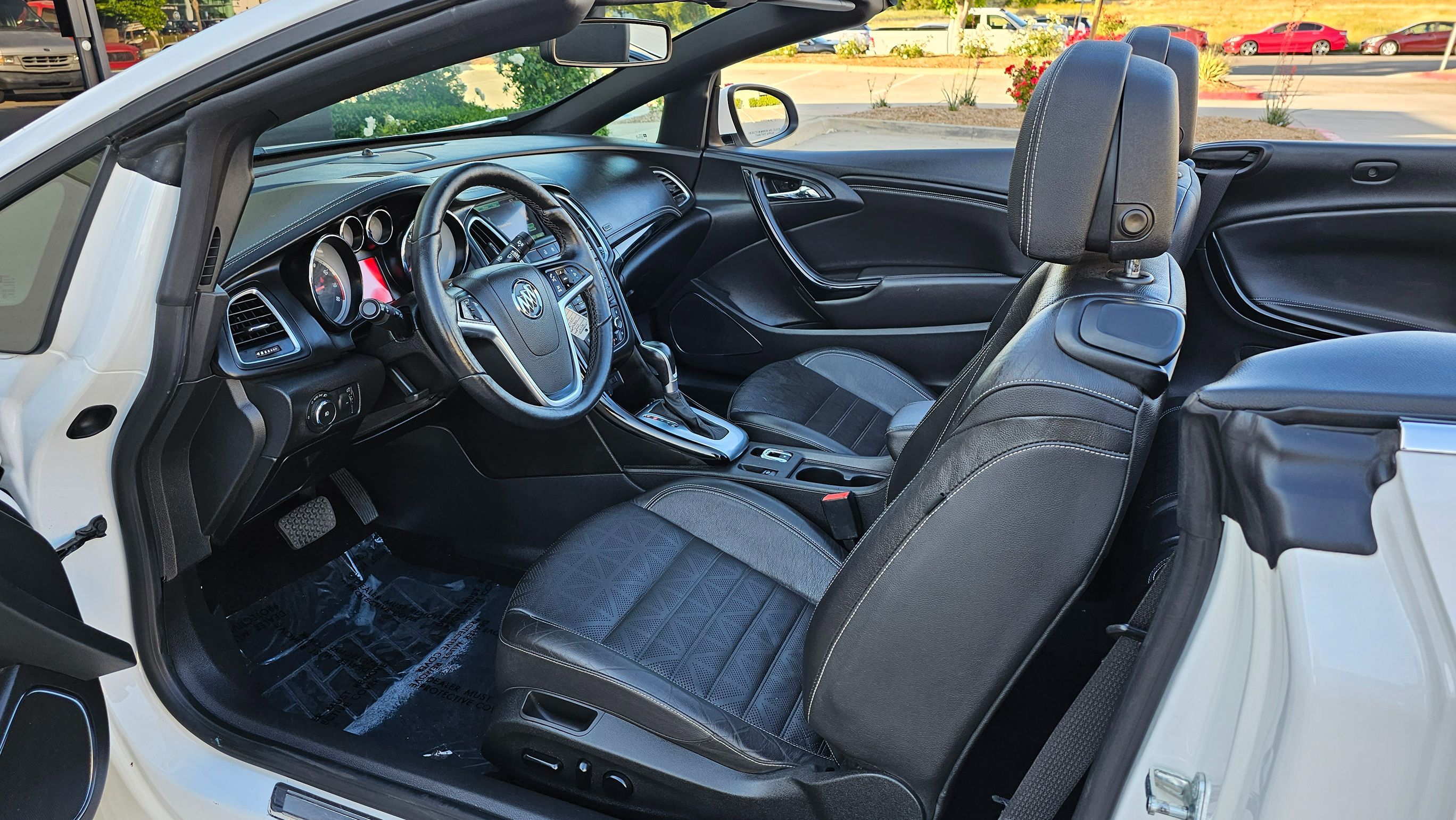 2019 Buick Cascada Premium photo 22