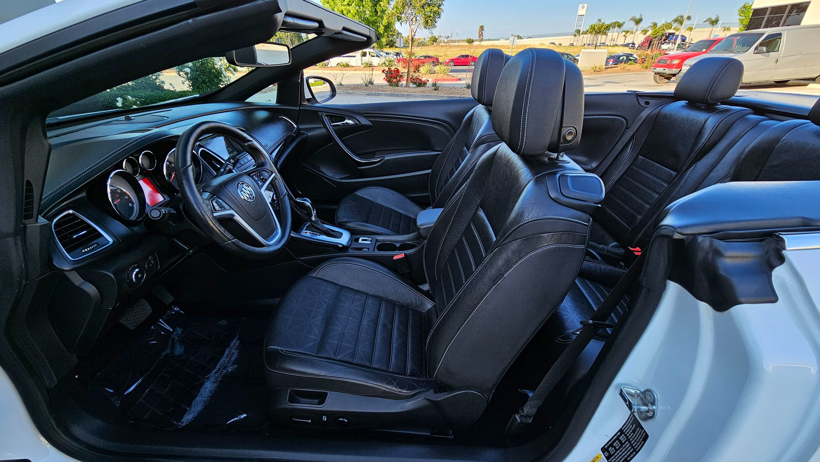 2019 Buick Cascada Premium photo 23
