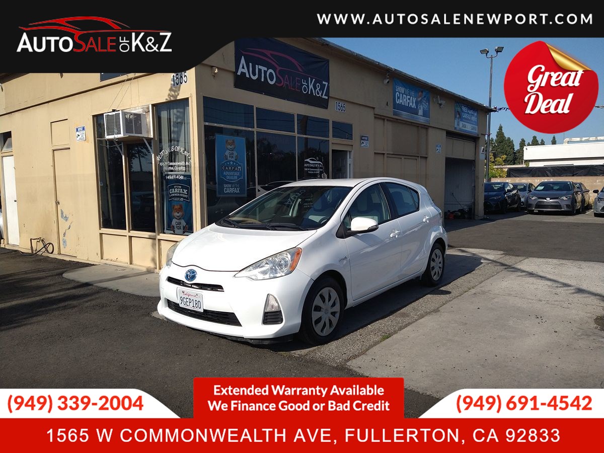 2013 Toyota Prius c Two