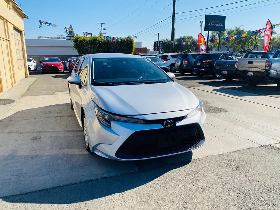 2020 Toyota Corolla L photo 5