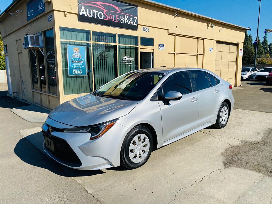 2020 Toyota Corolla L photo 6