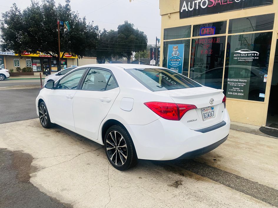 2019 Toyota Corolla SE photo 9