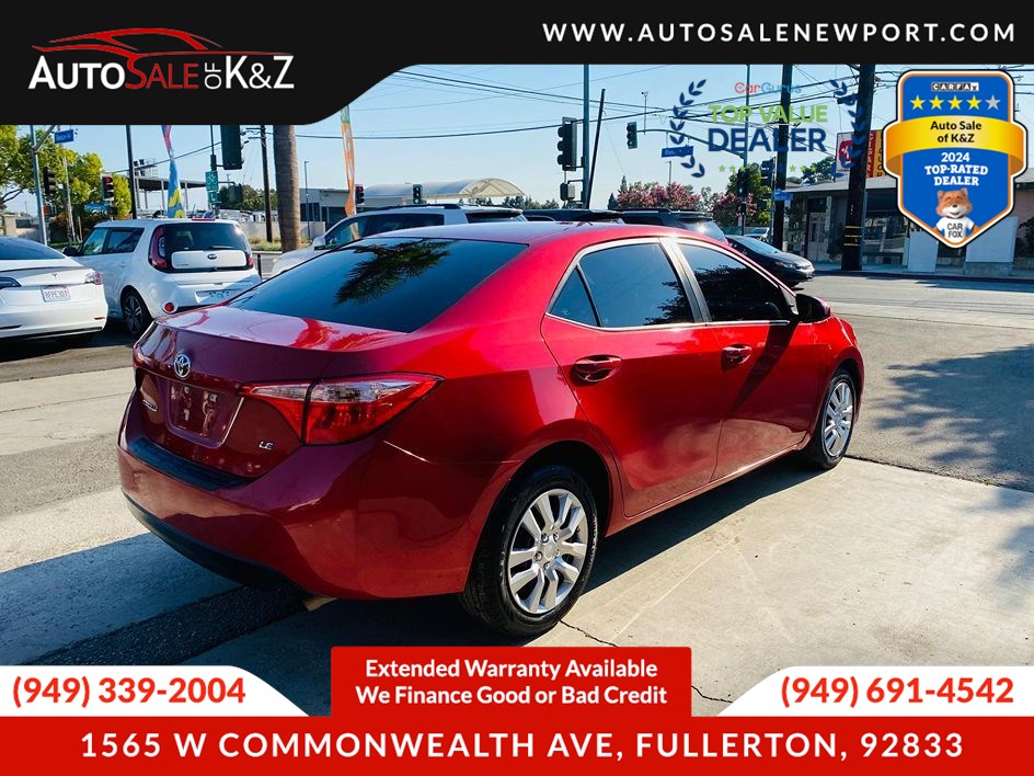 2018 Toyota Corolla LE photo 11